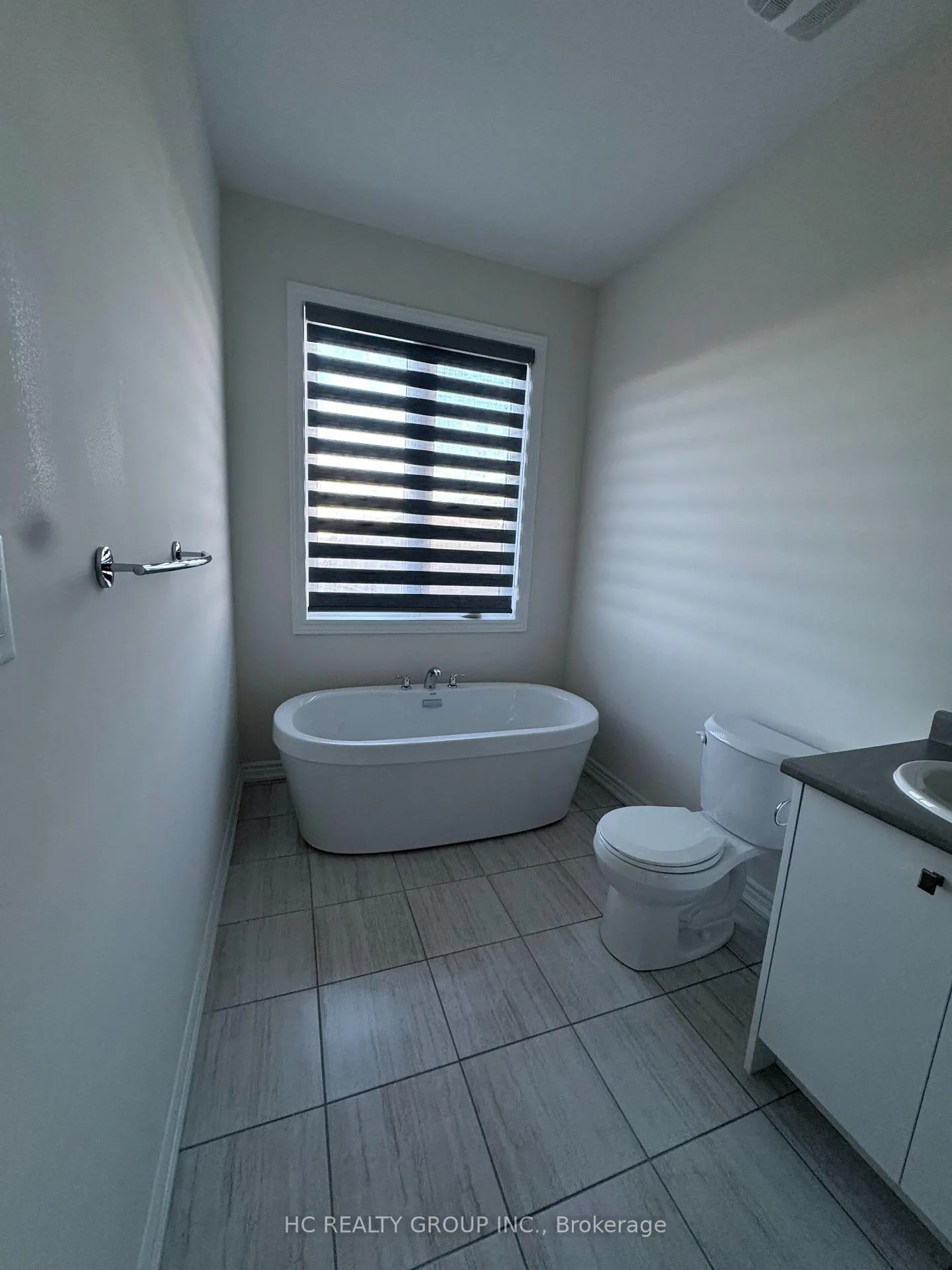 Photo 15 of 2925 Nakina Street, Pickering, Rural Pickering — HOMEH