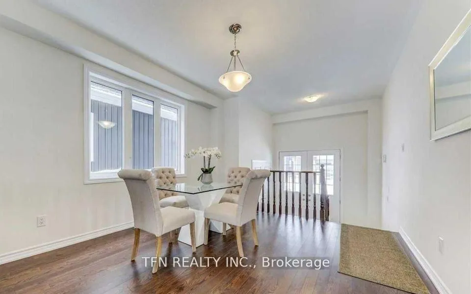 Photo 10 of 15 Simona Avenue, Wasaga Beach — HOMEH