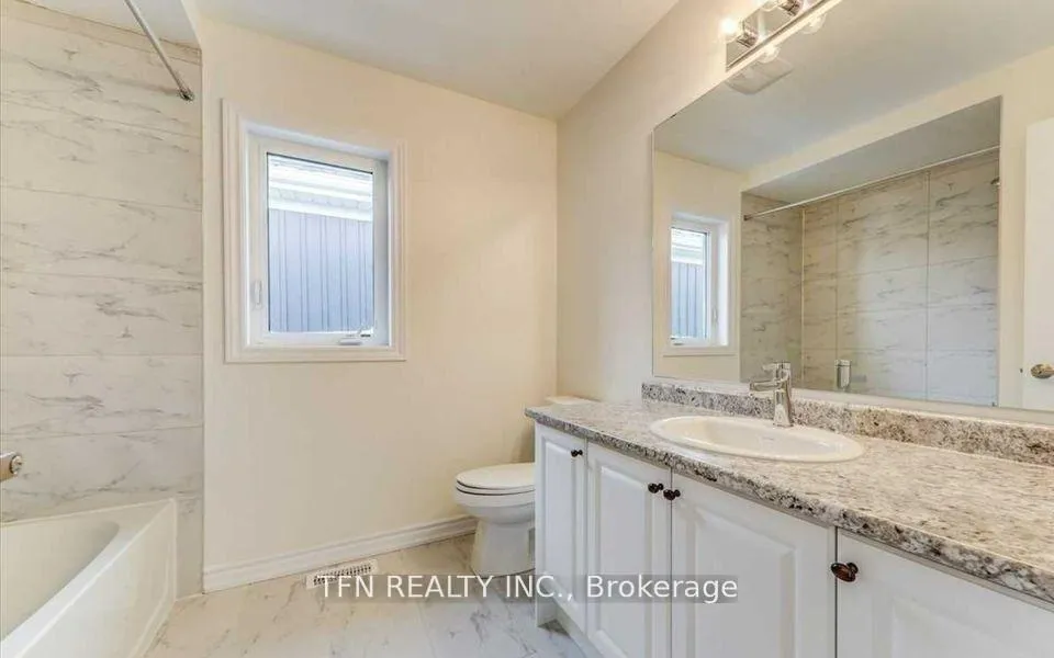 Photo 13 of 15 Simona Avenue, Wasaga Beach — HOMEH