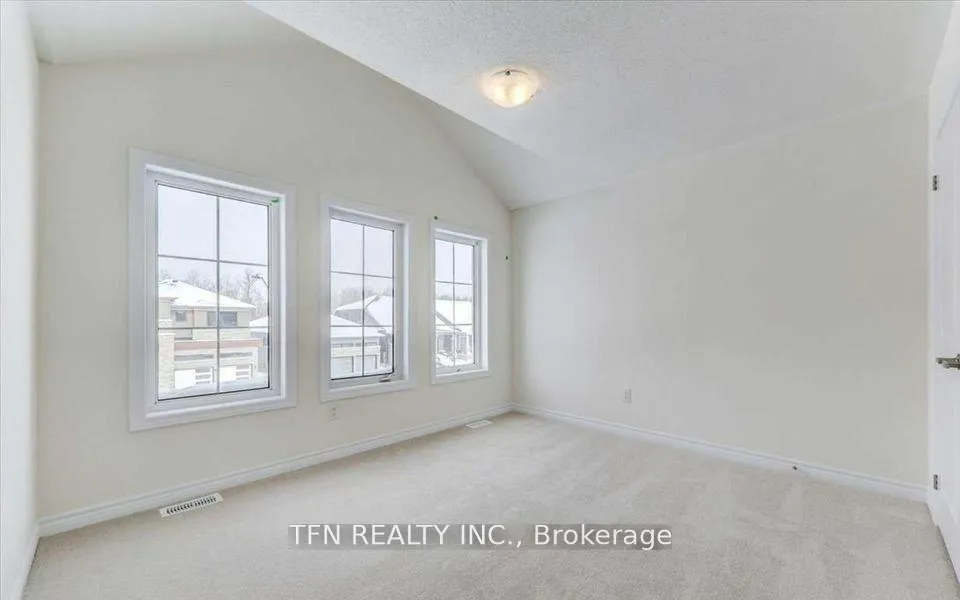 Photo 21 of 15 Simona Avenue, Wasaga Beach — HOMEH
