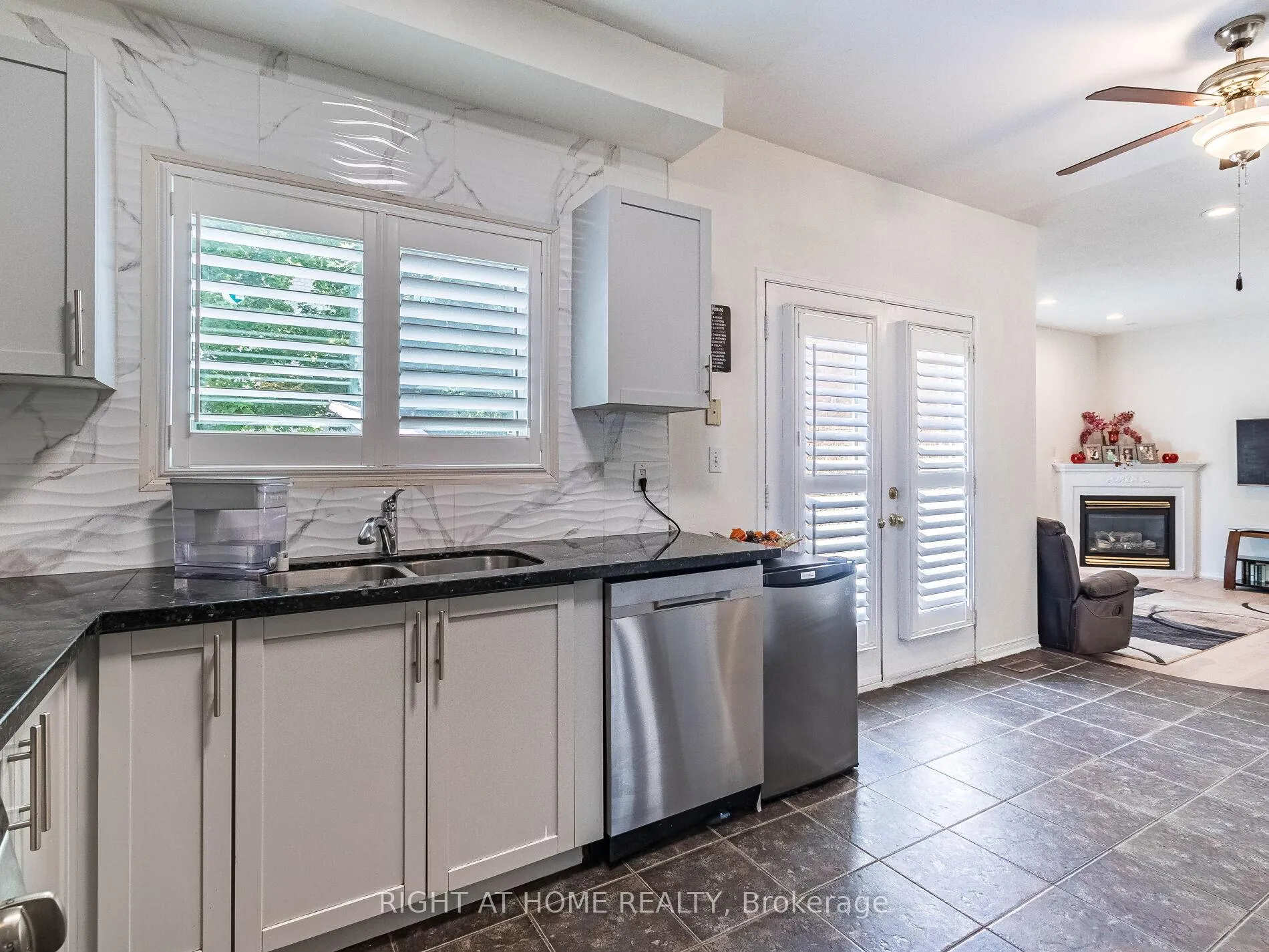 Photo 17 of 1 Ferdinand Avenue, Vaughan, Vellore Village — HOMEH