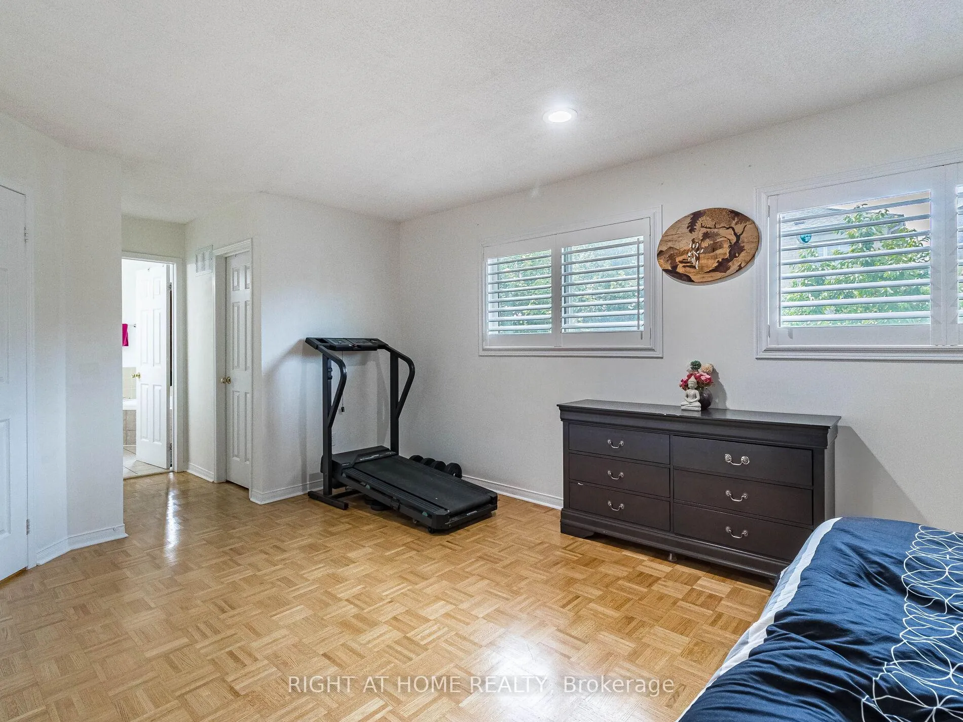 Photo 25 of 1 Ferdinand Avenue, Vaughan, Vellore Village — HOMEH