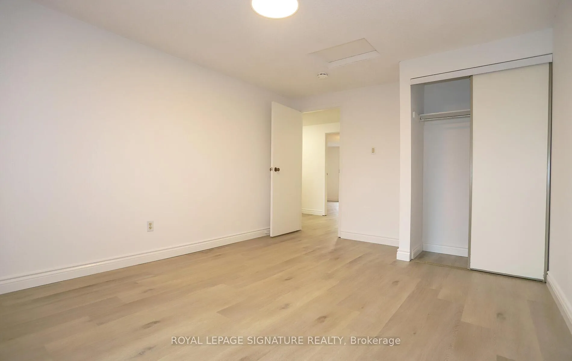 Photo 24 of 27 Patrice Crescent, Vaughan, Crestwood-Springfarm-Yorkhill — HOMEH