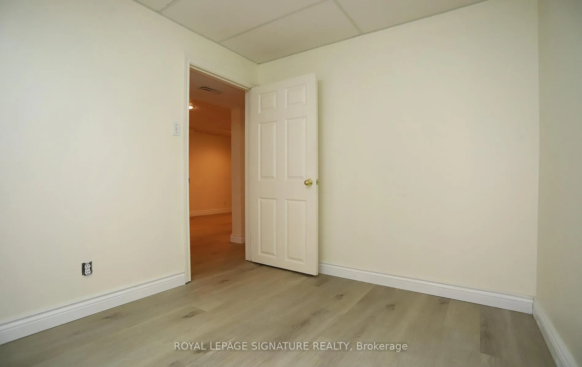 Photo 31 of 27 Patrice Crescent, Vaughan, Crestwood-Springfarm-Yorkhill — HOMEH