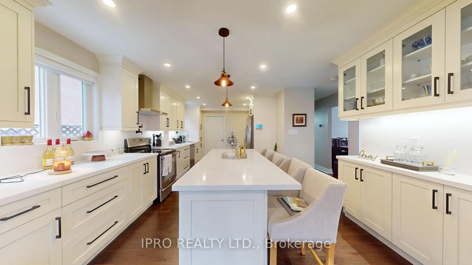 Photo 15 of 75 Willowbrook Drive, Whitby, Pringle Creek — HOMEH