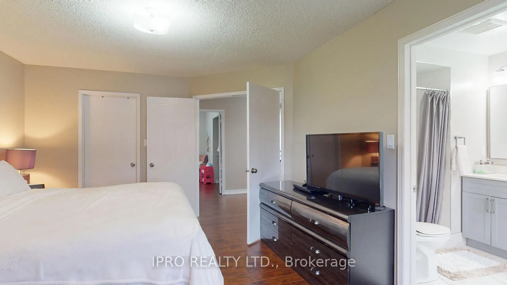 Photo 24 of 75 Willowbrook Drive, Whitby, Pringle Creek — HOMEH