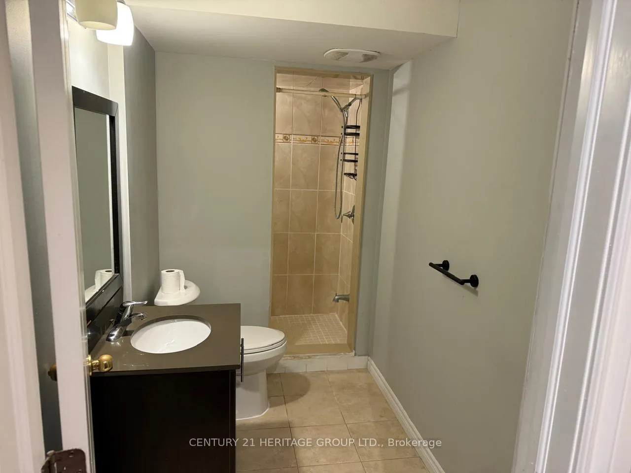 Photo 7 of 116 Laurendale Avenue, Georgina, Keswick South — HOMEH