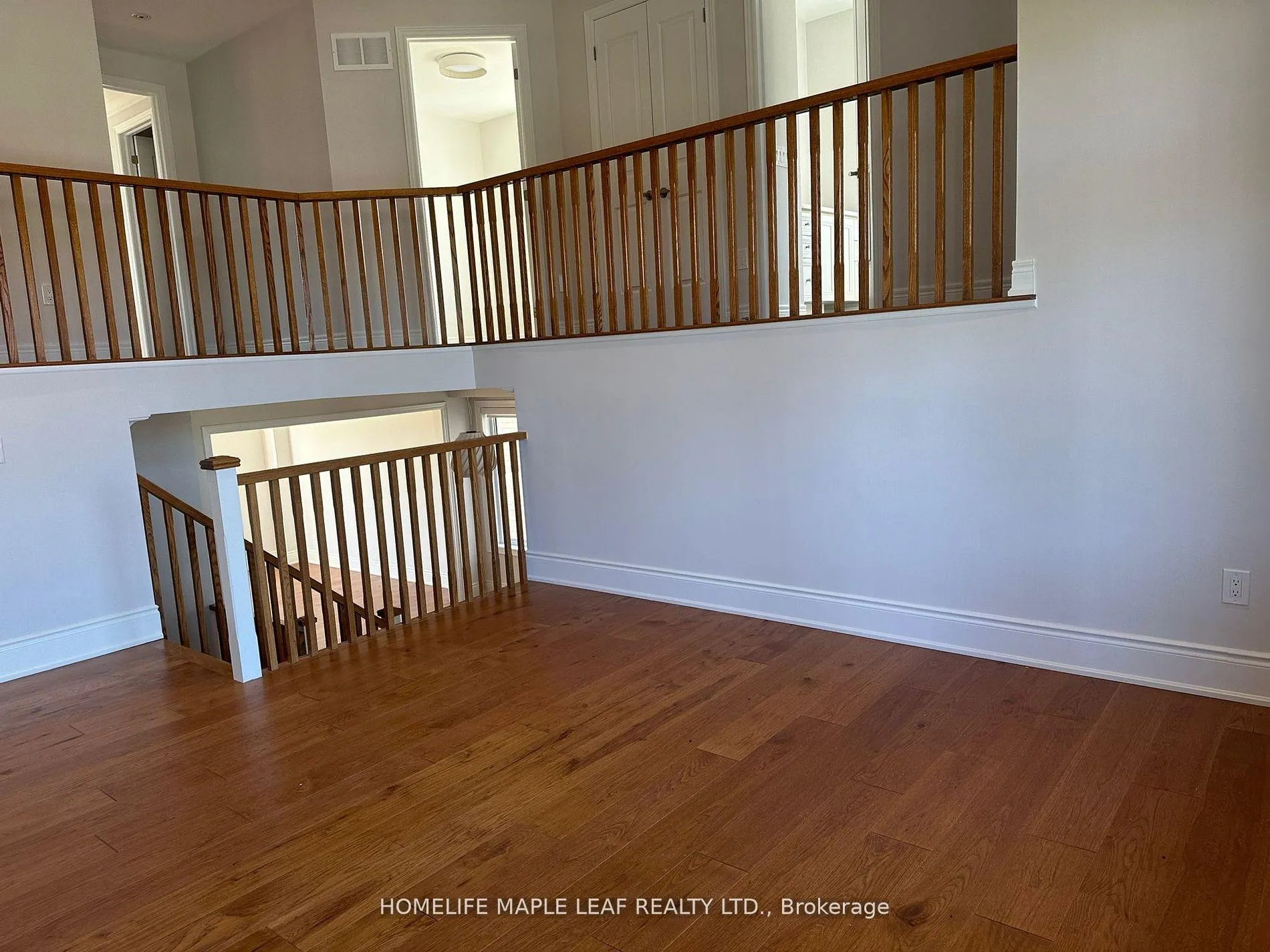 Photo 9 of 91 Robert Wilson Crescent, Georgina, Keswick South — HOMEH