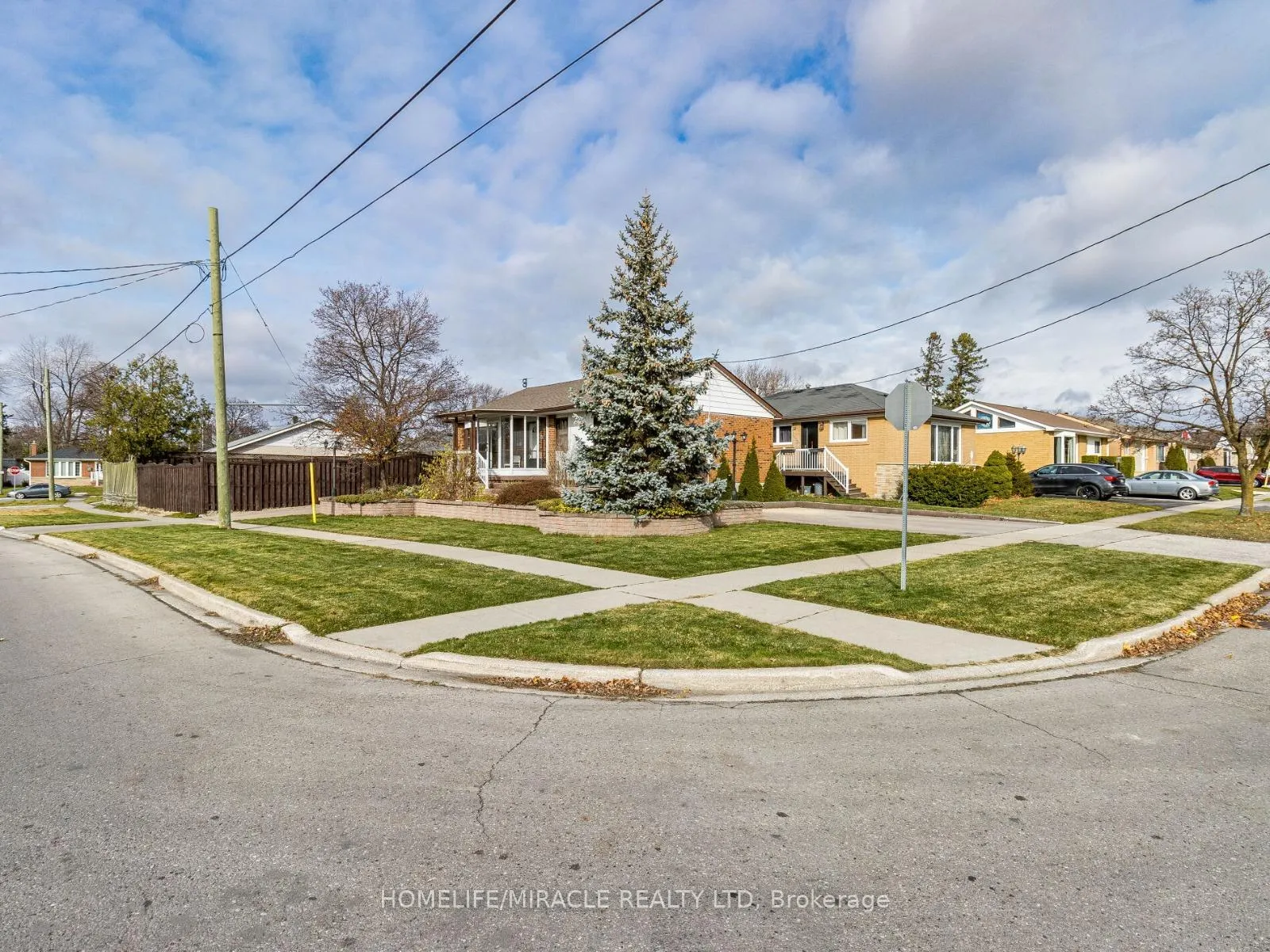 Photo 1 of 83 Nanwood Drive, Brampton, Bram East — HOMEH