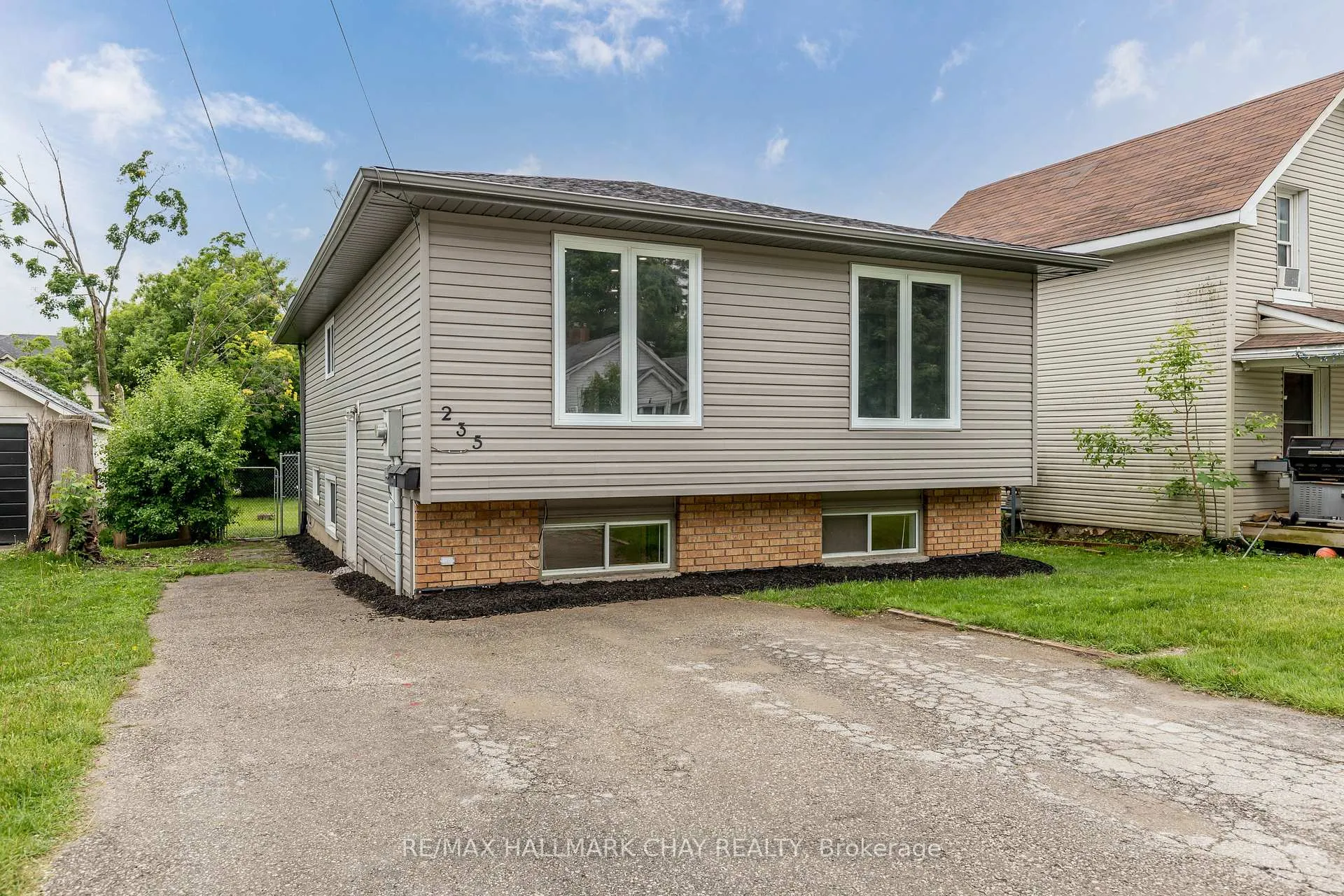 Front of 235 Clayborne Place