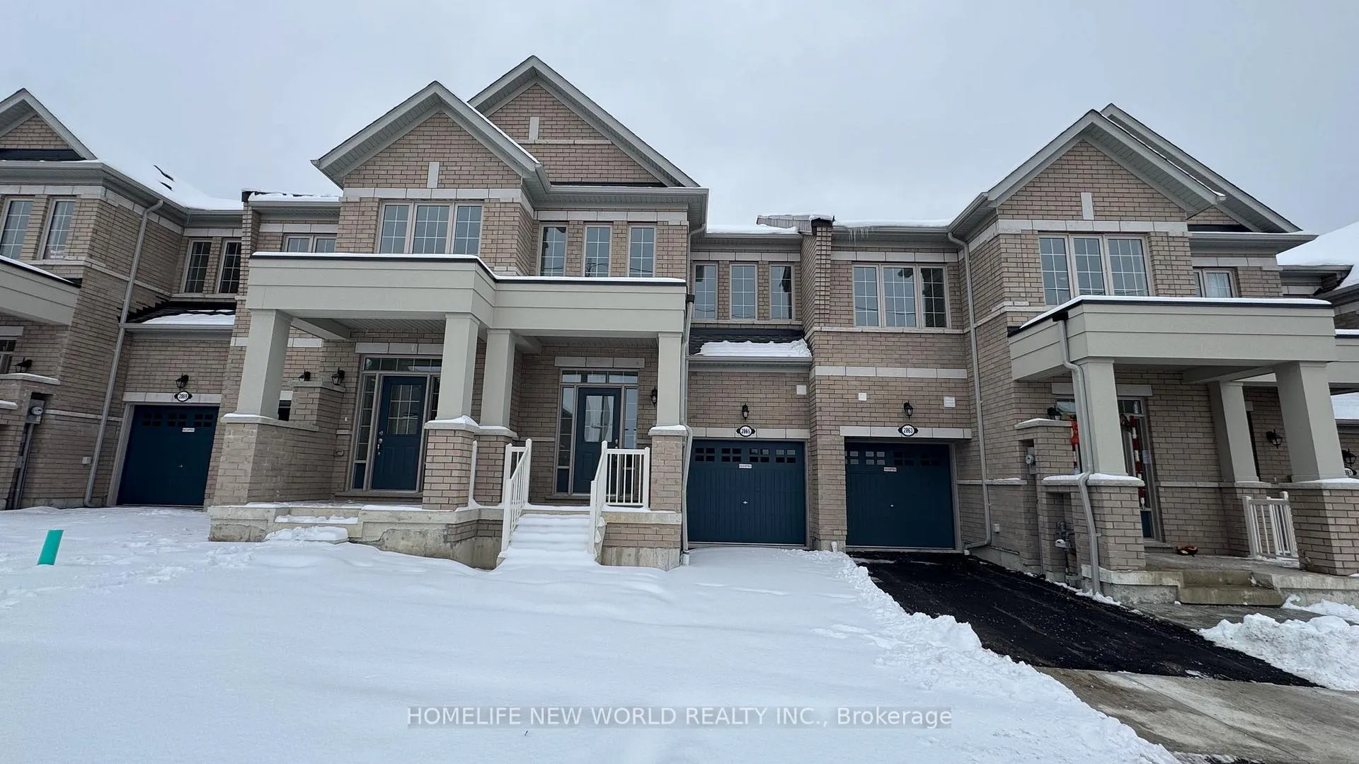 Front of 2865 Albatross Way