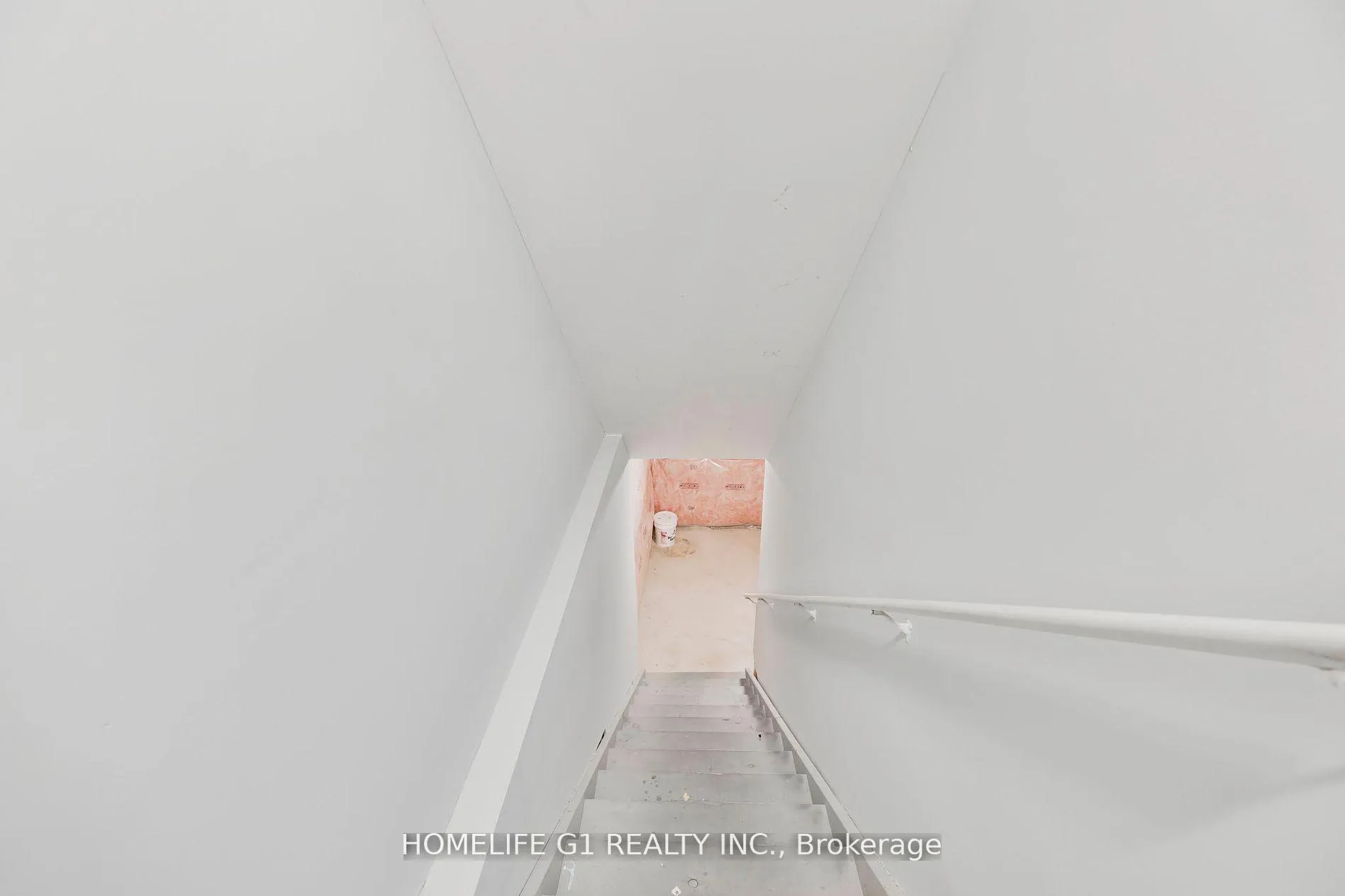 Photo 29 of 150 Flagg Avenue, Brant, Paris — HOMEH