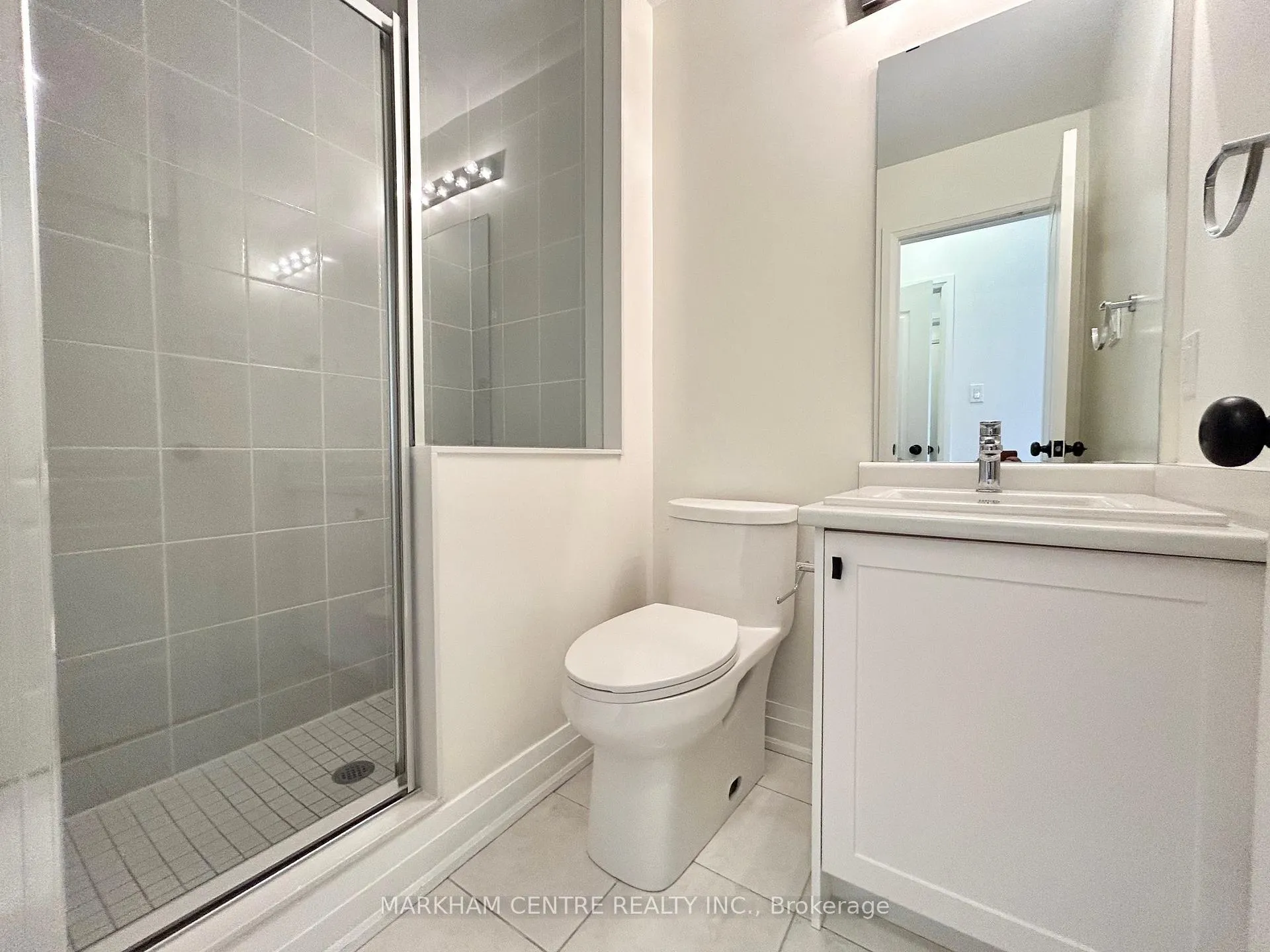 Photo 13 of 20 Teasel Way, Markham, Unionville — HOMEH