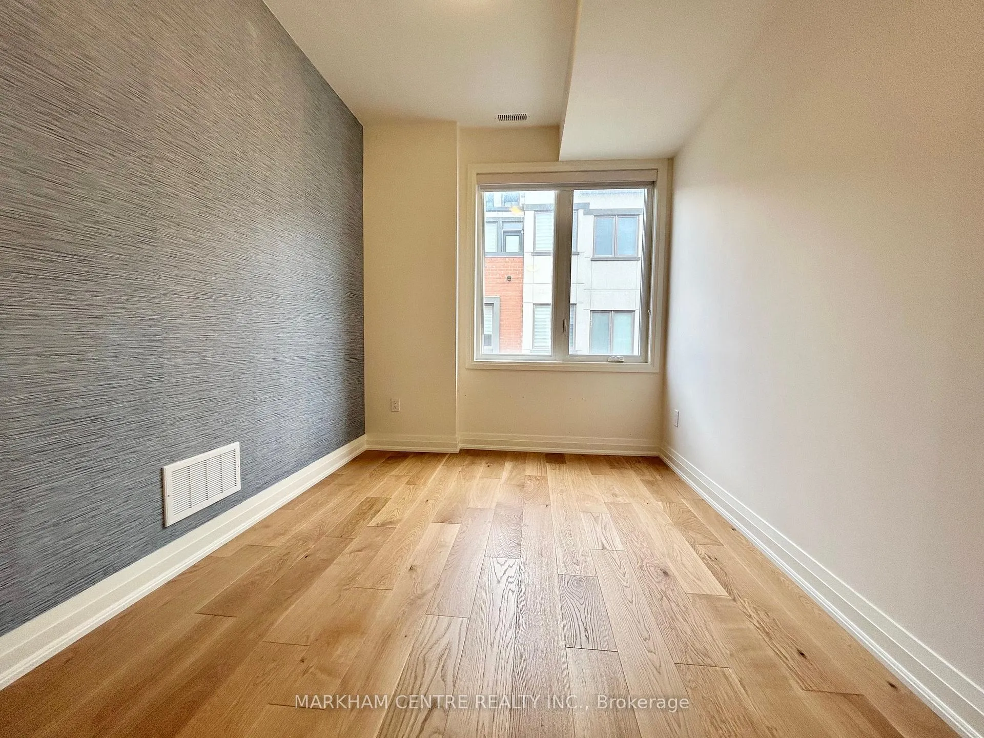 Photo 14 of 20 Teasel Way, Markham, Unionville — HOMEH