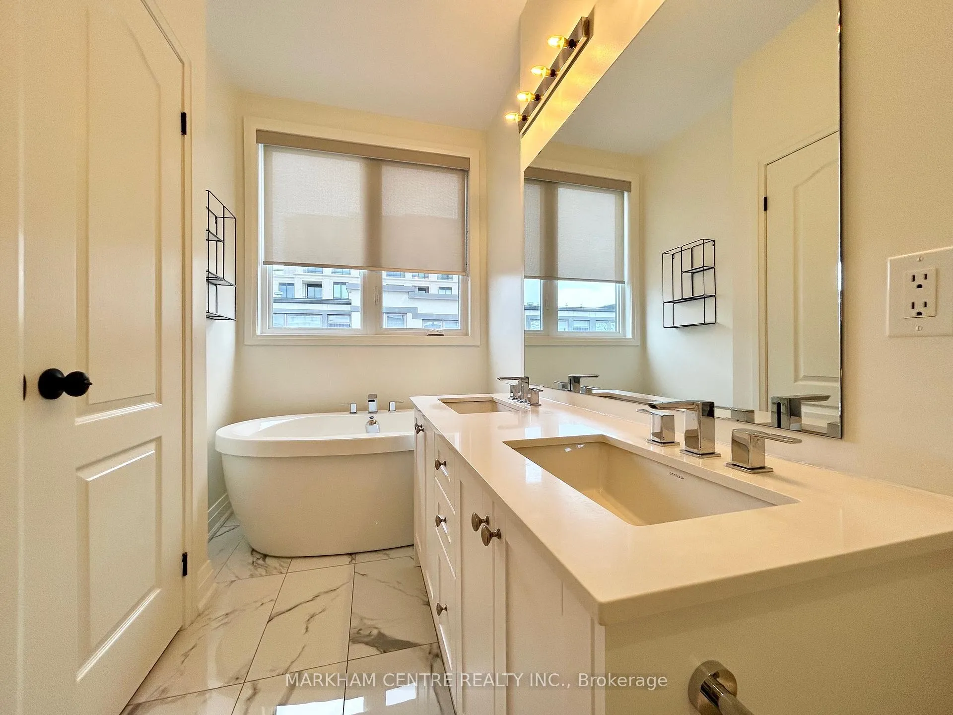 Photo 19 of 20 Teasel Way, Markham, Unionville — HOMEH