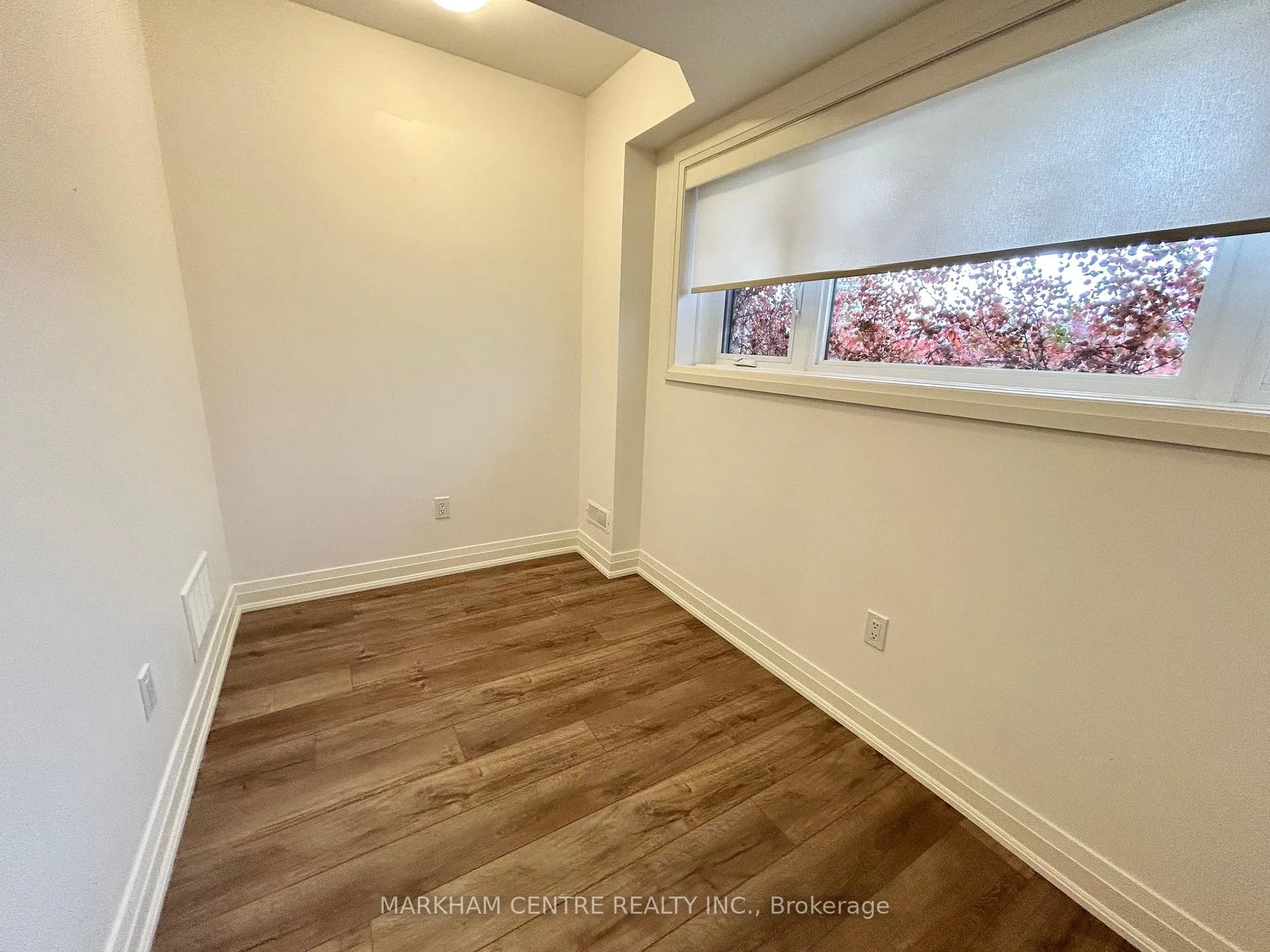 Photo 24 of 20 Teasel Way, Markham, Unionville — HOMEH
