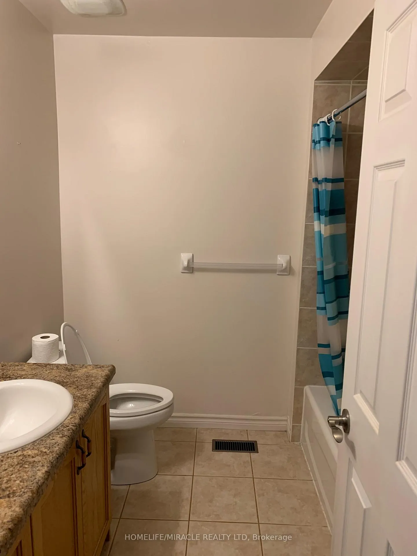 Photo 6 of 78 Cornerstone Drive, Hamilton, Stoney Creek Mountain — HOMEH