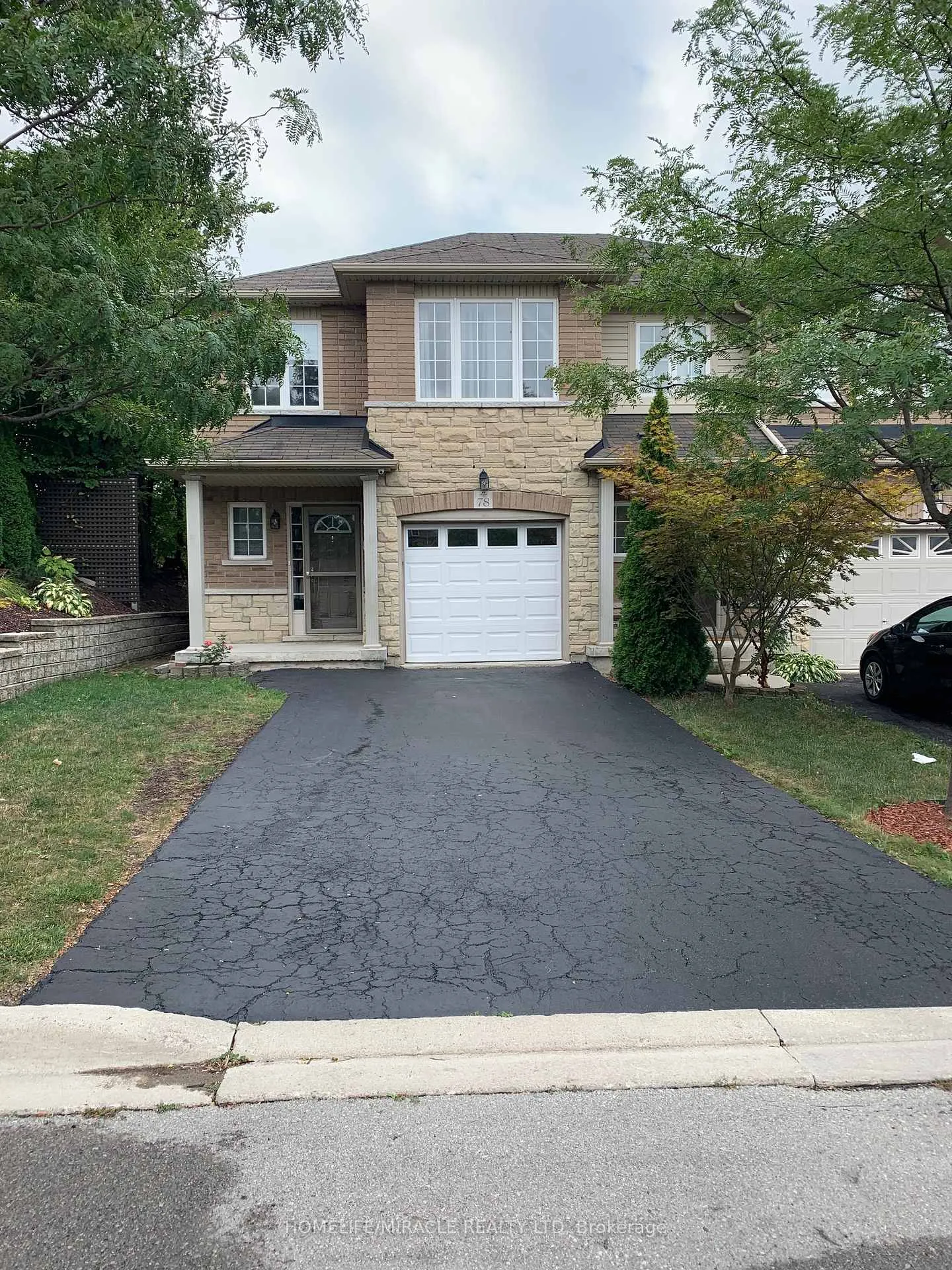 Photo 24 of 78 Cornerstone Drive, Hamilton, Stoney Creek Mountain — HOMEH