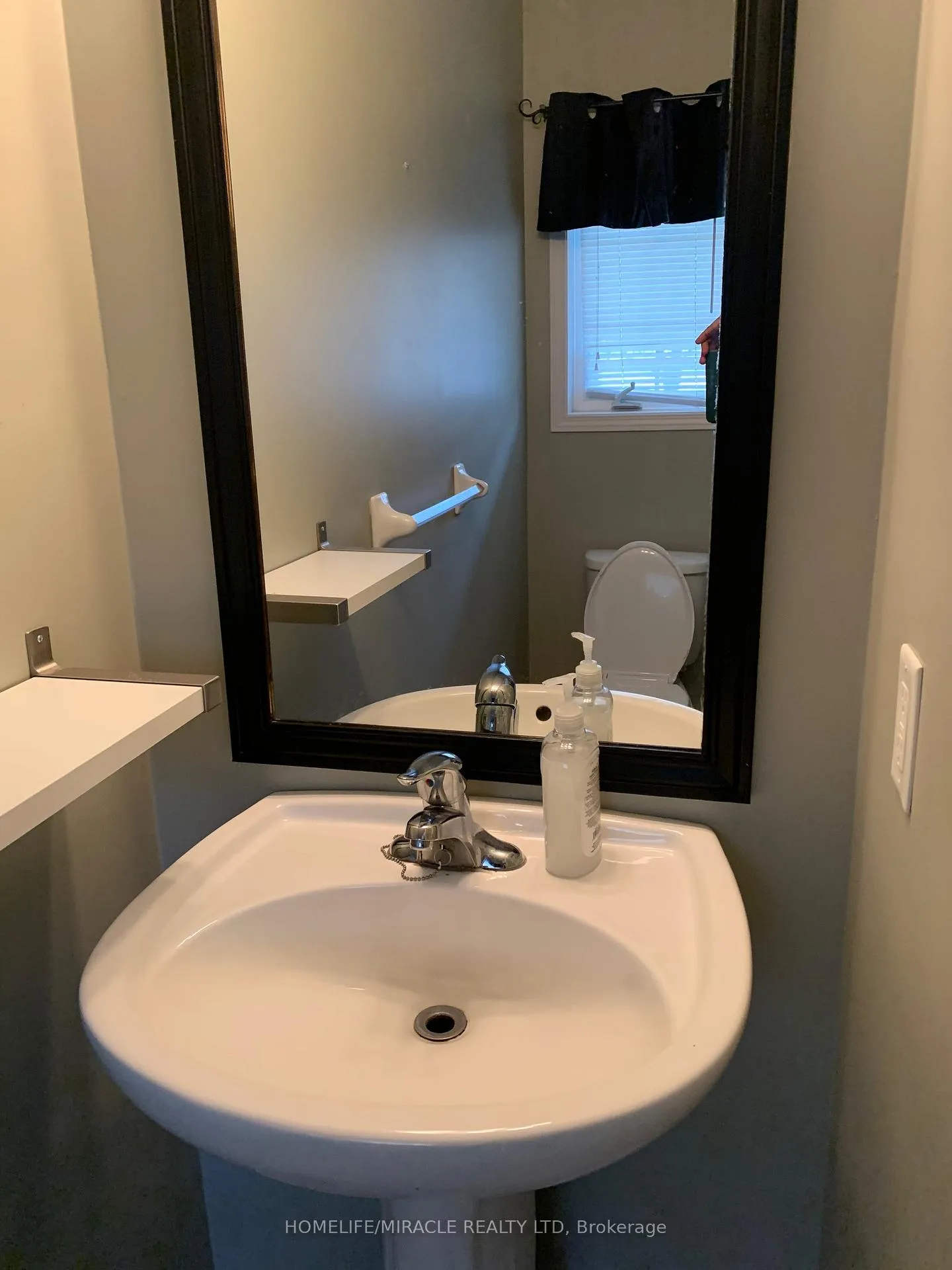Photo 26 of 78 Cornerstone Drive, Hamilton, Stoney Creek Mountain — HOMEH