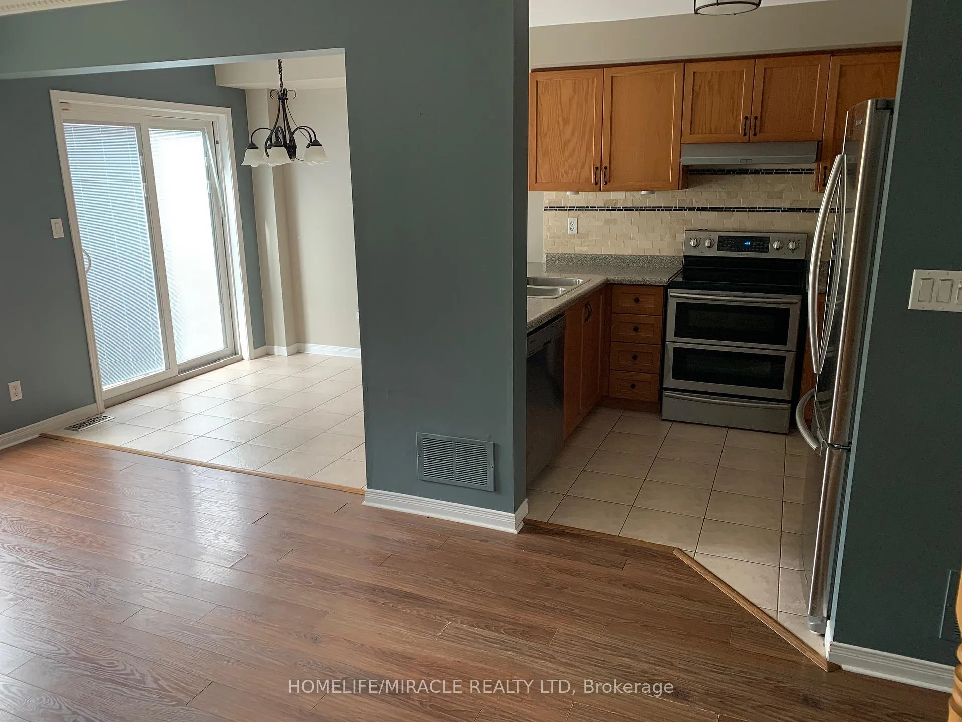 Photo 28 of 78 Cornerstone Drive, Hamilton, Stoney Creek Mountain — HOMEH