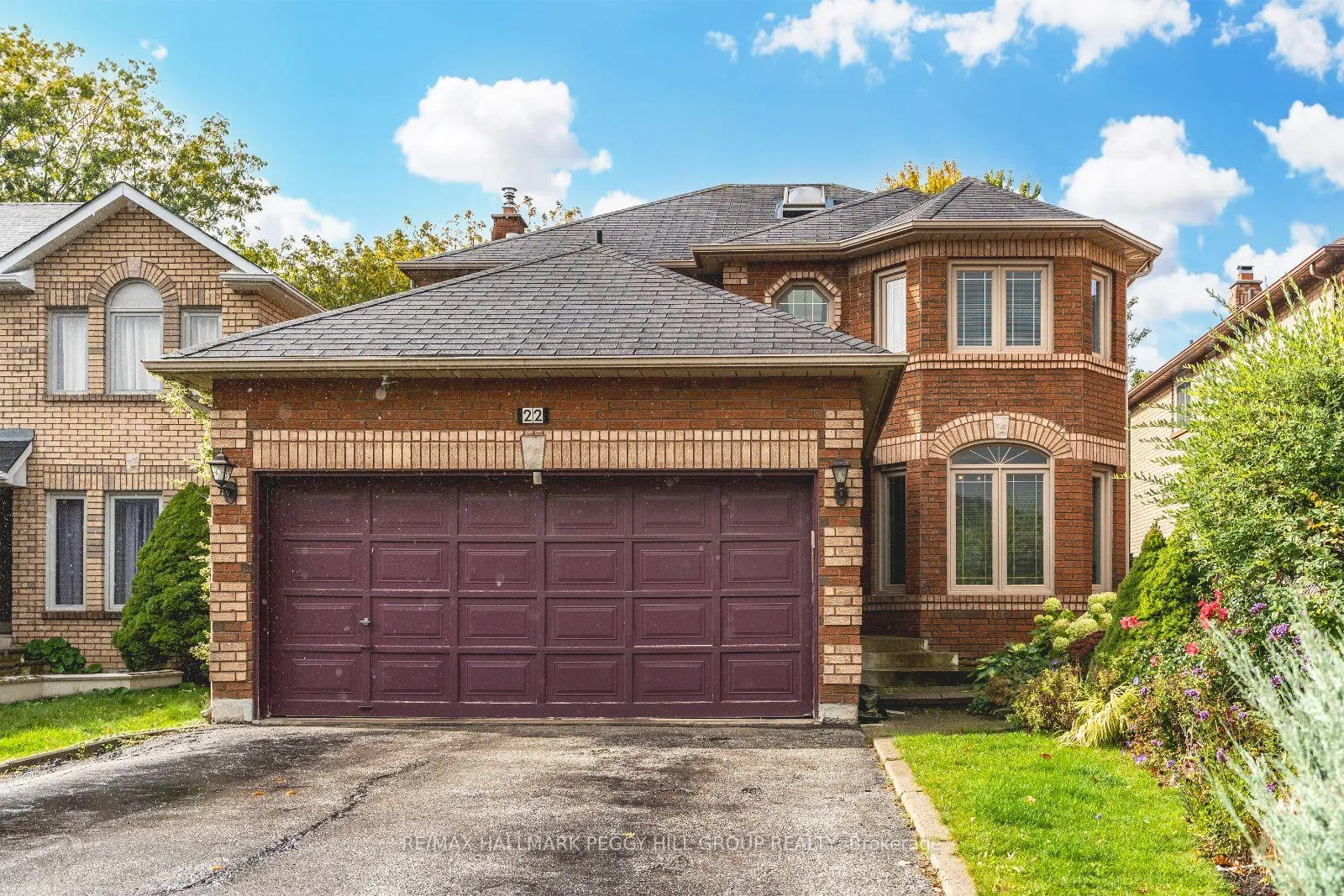 Photo 1 of 22 Macmillan Crescent, Barrie, Painswick North — HOMEH