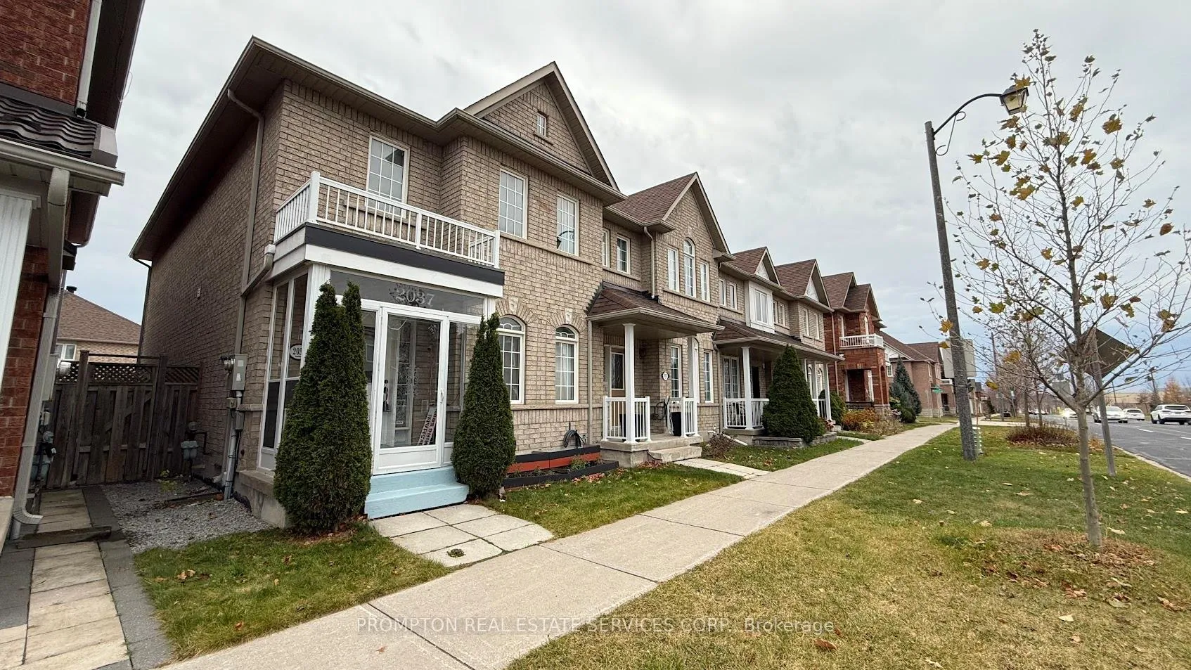 Photo 1 of 2037 Bur Oak Avenue, Markham, Greensborough — HOMEH