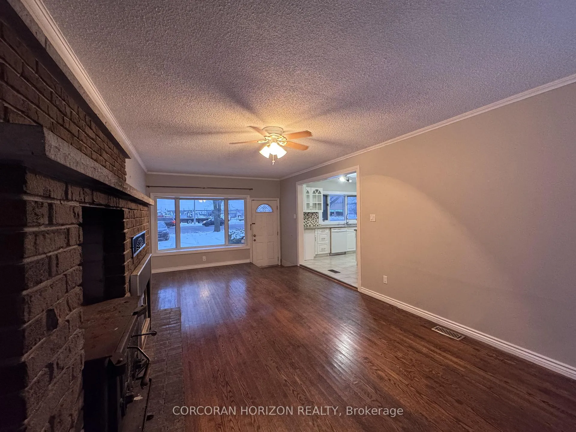 Photo 3 of 194 Pinebush Road, Cambridge — HOMEH