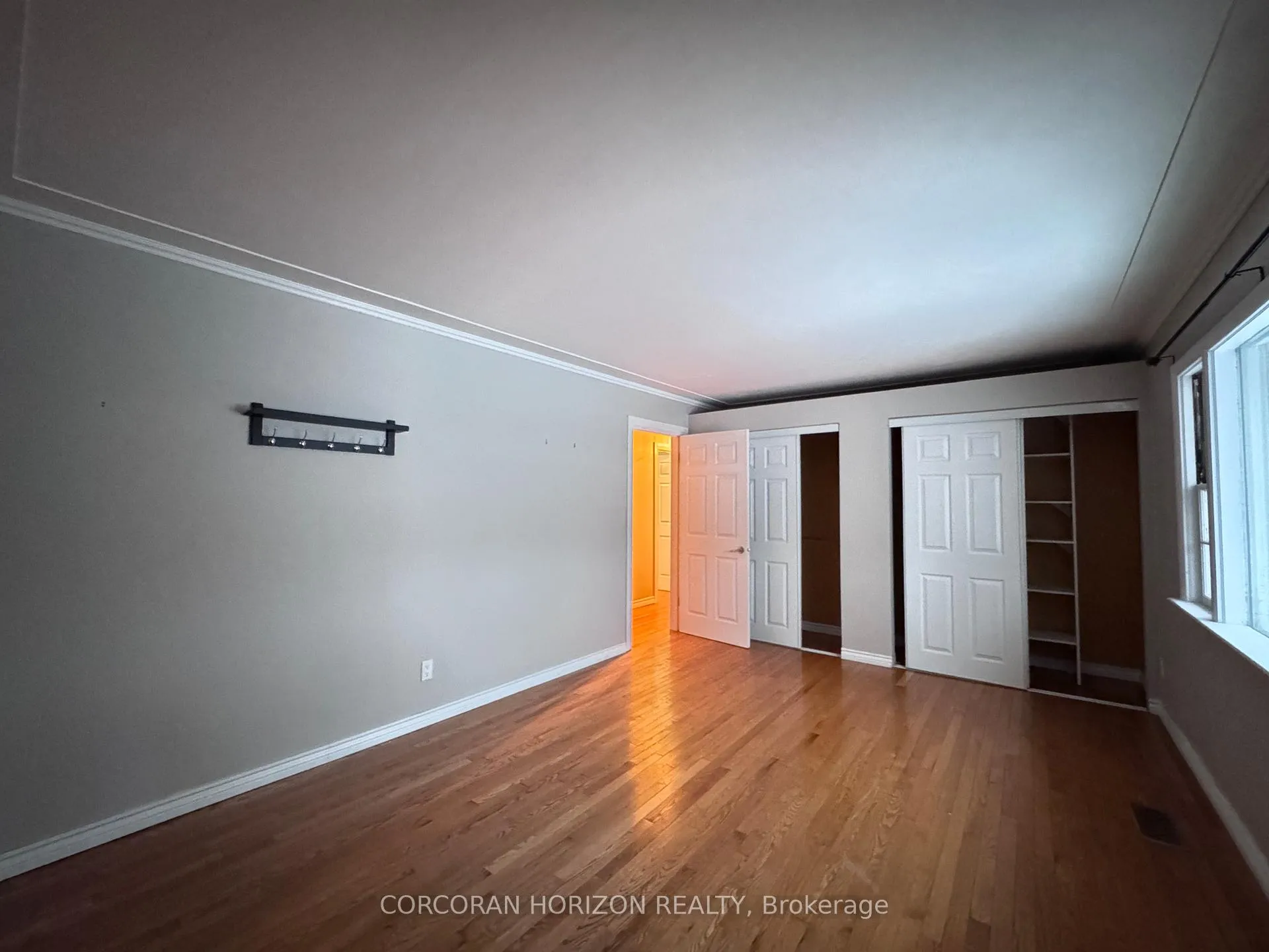Photo 7 of 194 Pinebush Road, Cambridge — HOMEH