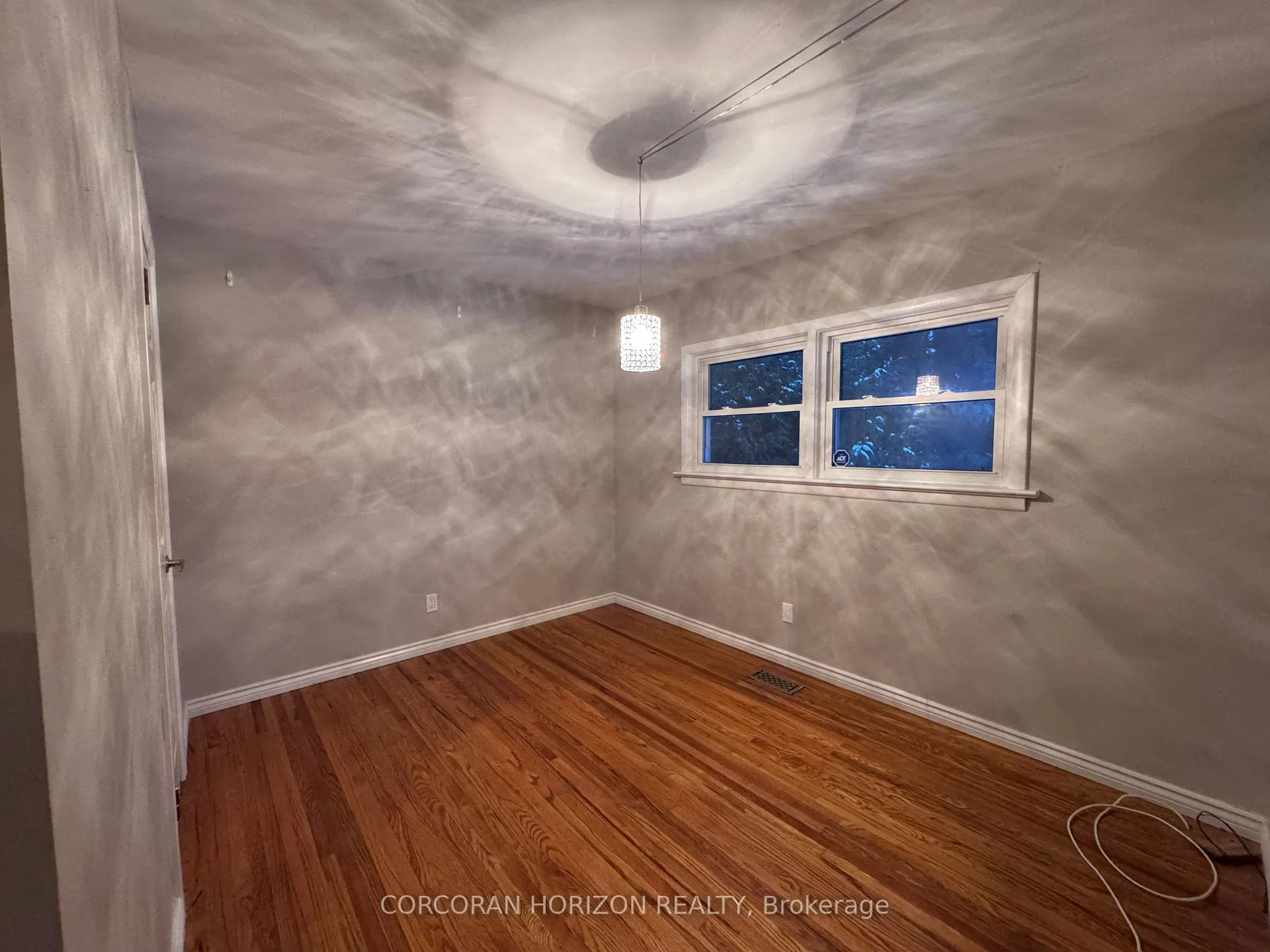 Photo 8 of 194 Pinebush Road, Cambridge — HOMEH