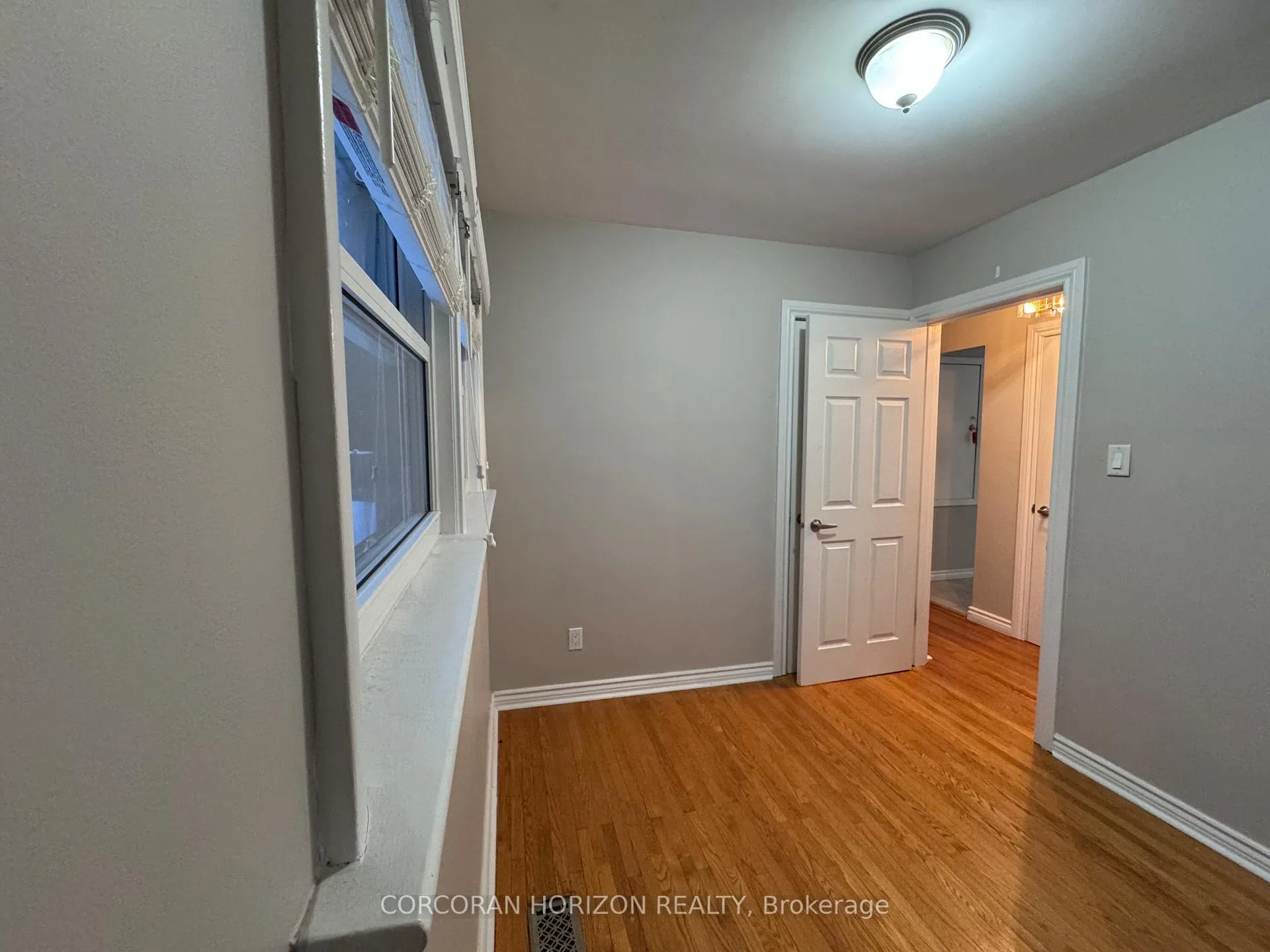 Photo 11 of 194 Pinebush Road, Cambridge — HOMEH