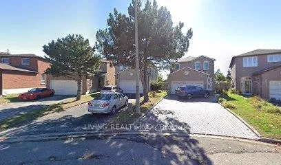 Photo 1 of 23 Hornchurch Crescent, Markham, Milliken Mills East — HOMEH