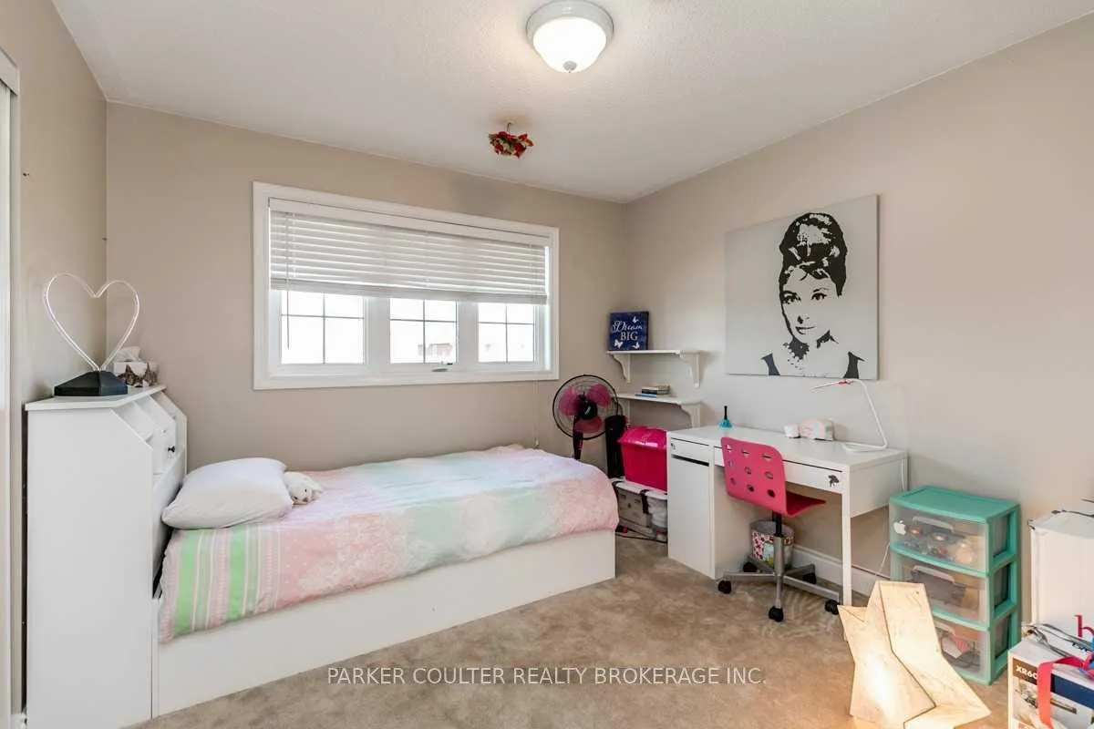 Photo 11 of 107 Winchester Terrace, Barrie, Rural Barrie Southeast — HOMEH