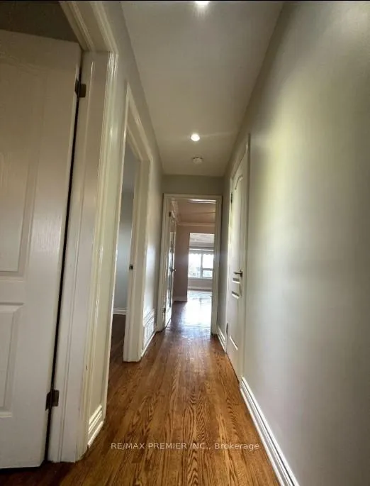 Photo 3 of Unit Upper, 91 Rainbow Drive, Vaughan, West Woodbridge — HOMEH