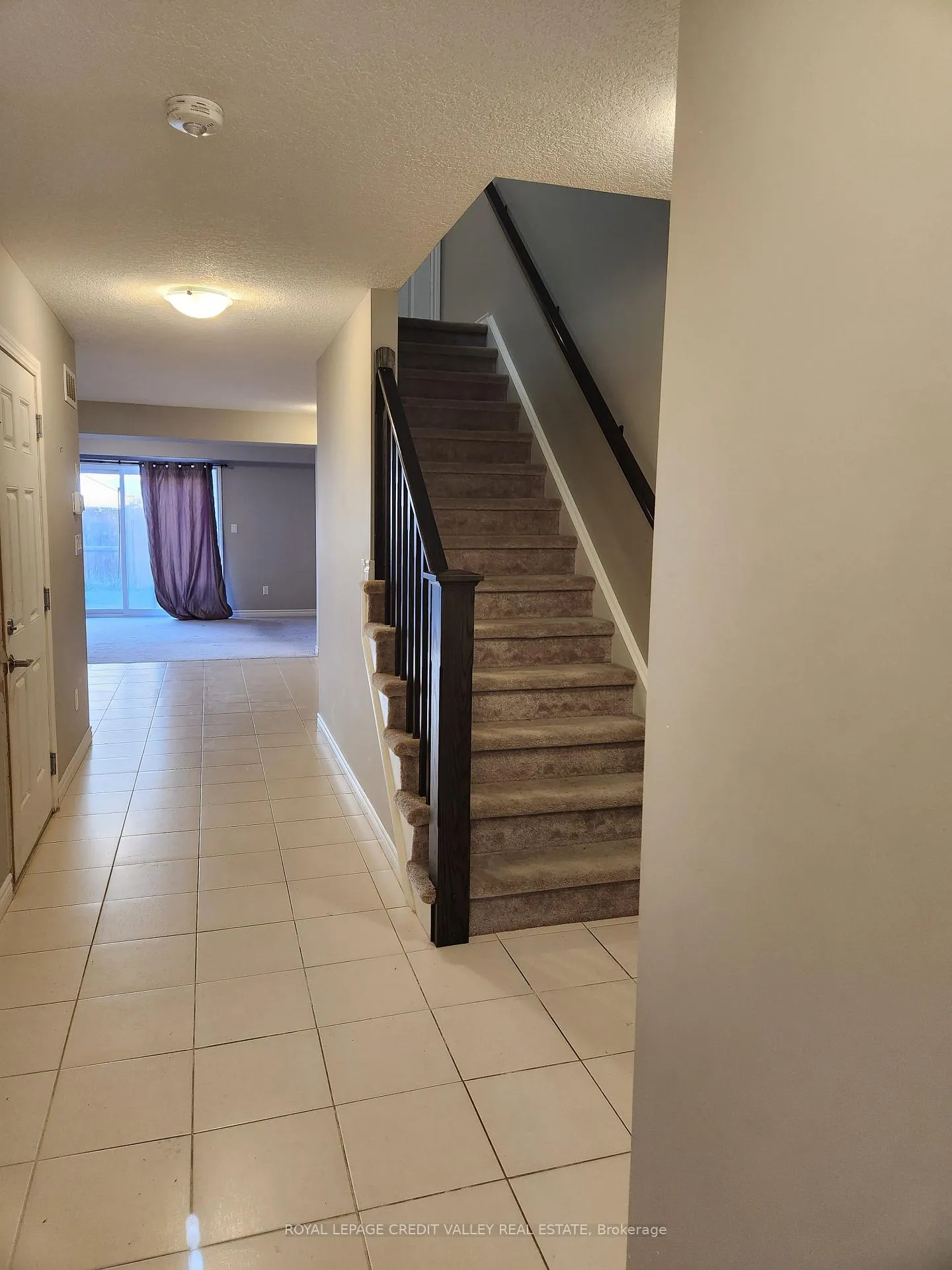 Photo 13 of 984 Wright Drive, Midland — HOMEH