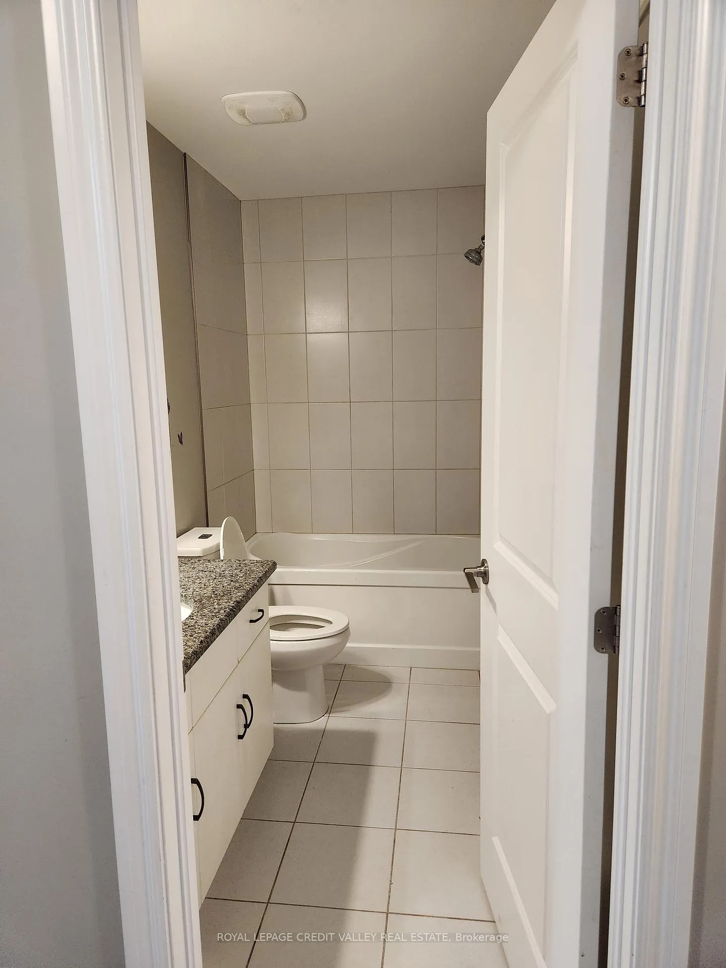 Photo 19 of 984 Wright Drive, Midland — HOMEH