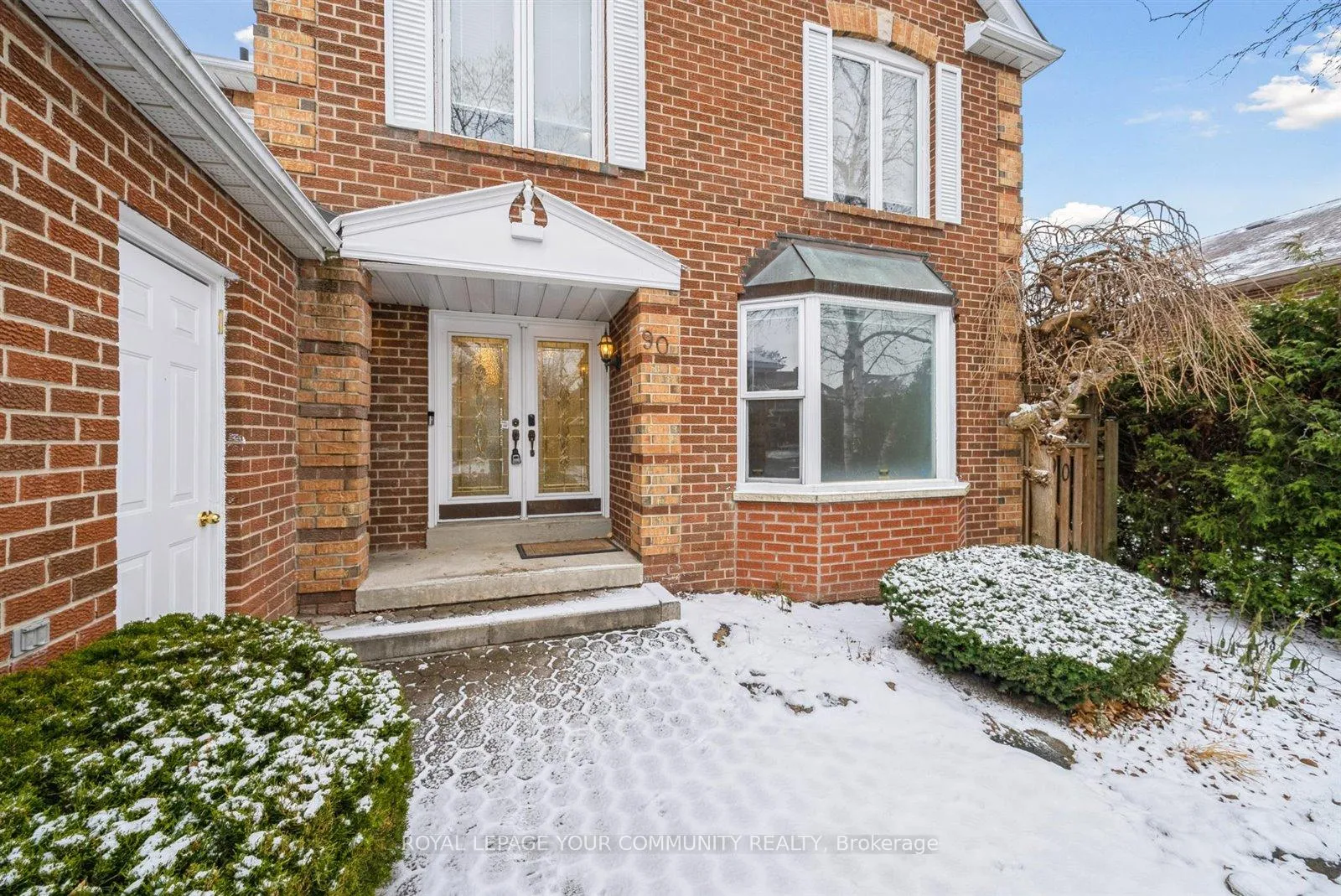 Photo 2 of 90 Tangreen Circle, Vaughan, Crestwood-Springfarm-Yorkhill — HOMEH