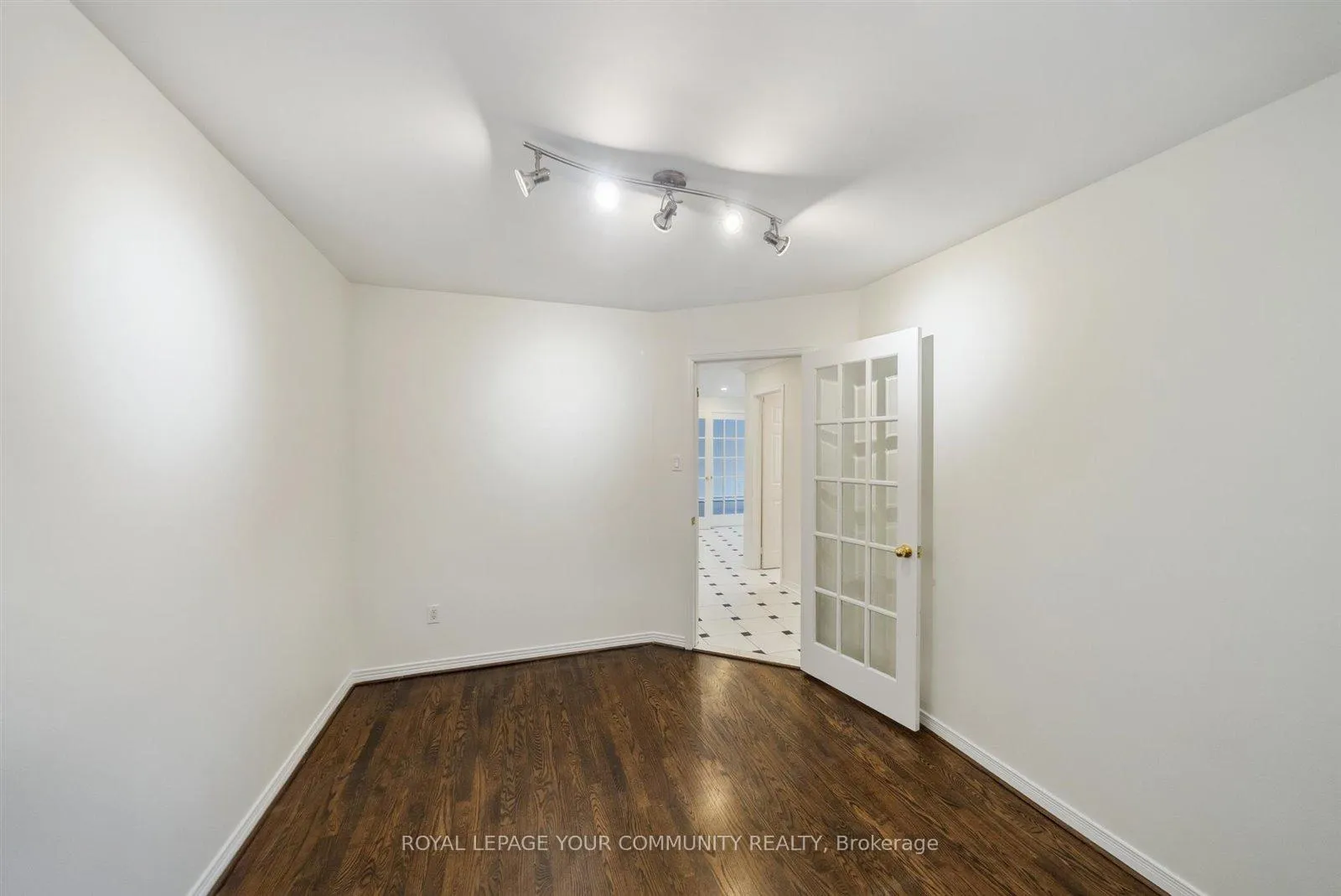Photo 16 of 90 Tangreen Circle, Vaughan, Crestwood-Springfarm-Yorkhill — HOMEH