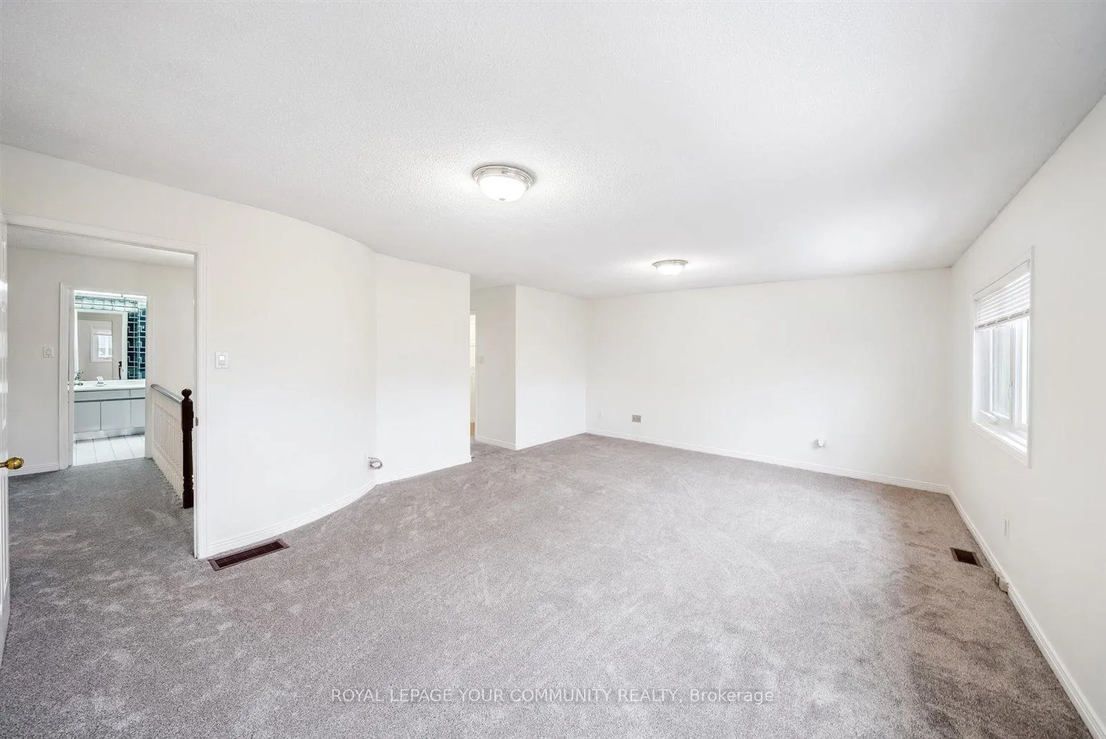 Photo 23 of 90 Tangreen Circle, Vaughan, Crestwood-Springfarm-Yorkhill — HOMEH
