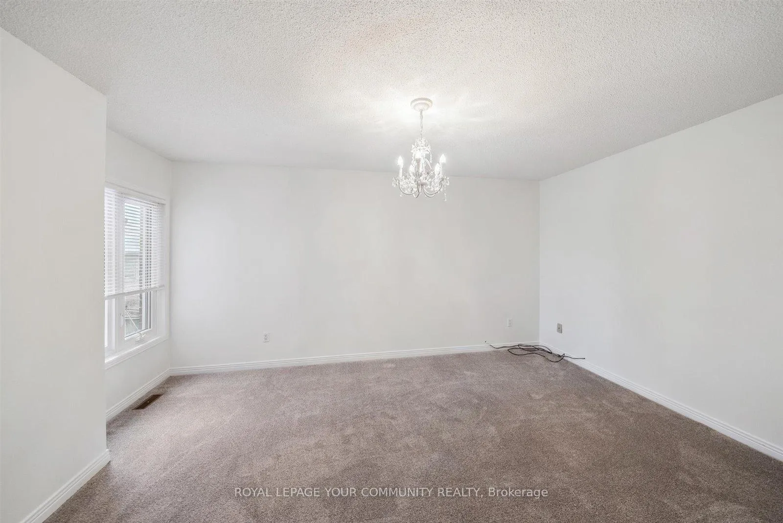 Photo 27 of 90 Tangreen Circle, Vaughan, Crestwood-Springfarm-Yorkhill — HOMEH