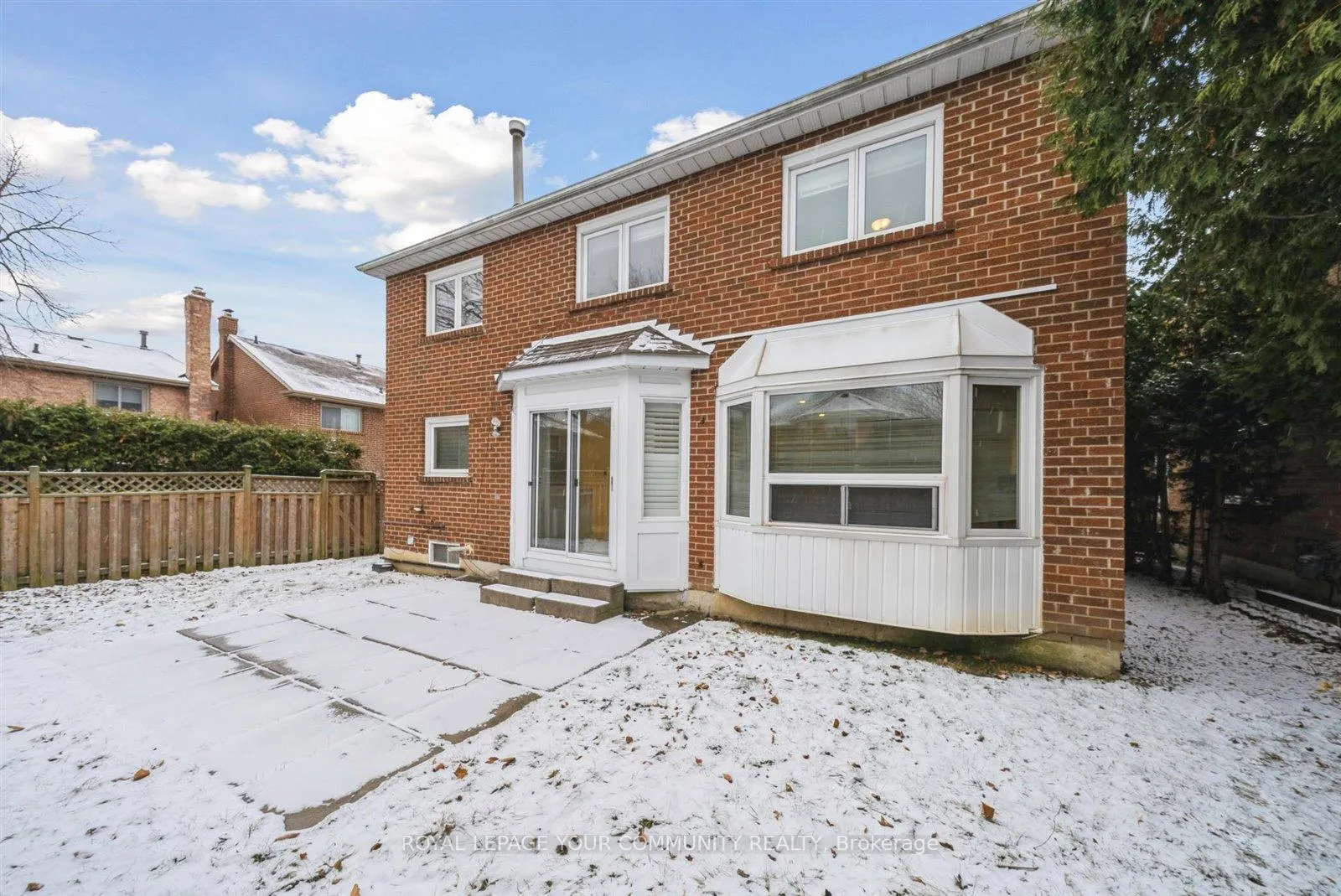 Photo 36 of 90 Tangreen Circle, Vaughan, Crestwood-Springfarm-Yorkhill — HOMEH