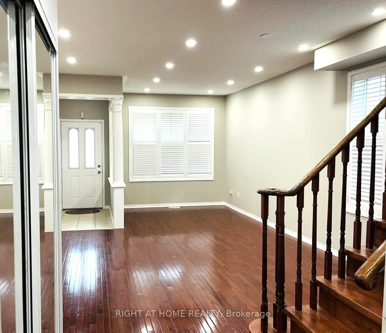 Photo 3 of 36 Marriner Crescent, Ajax, Northeast Ajax — HOMEH