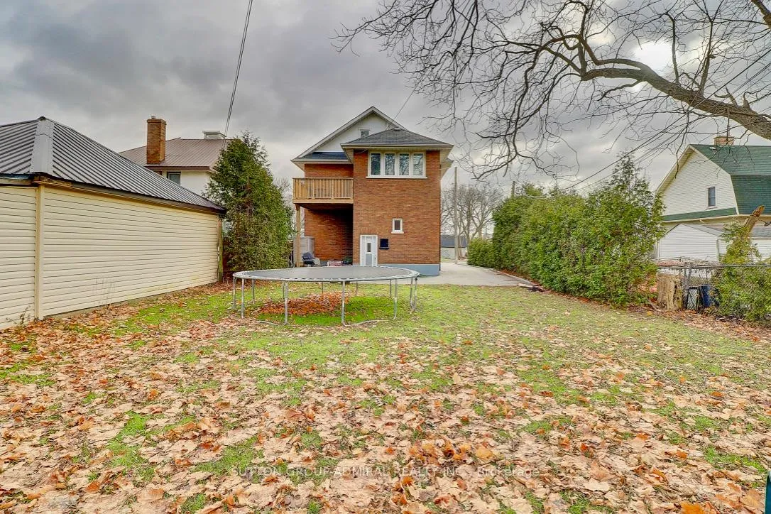 Photo 25 of 284 Richmond Street E, Oshawa, O'Neill — HOMEH
