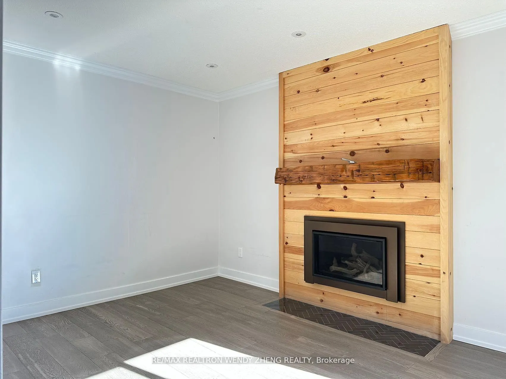 Photo 5 of 23 Rutledge Street, Whitby, Lynde Creek — HOMEH