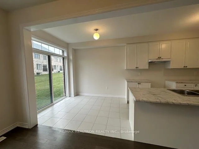 Photo 10 of 14 Hayrake Street, Brampton, Snelgrove — HOMEH