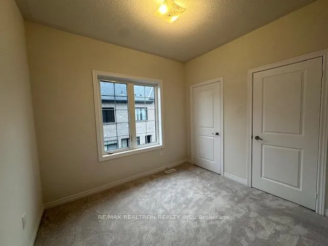 Photo 18 of 14 Hayrake Street, Brampton, Snelgrove — HOMEH