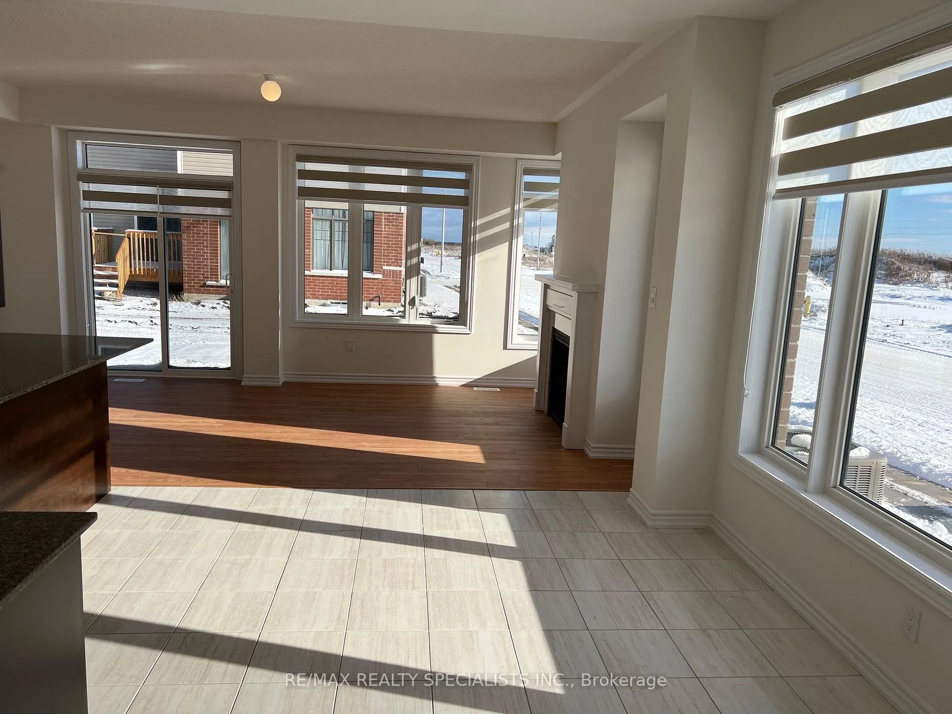 Photo 7 of 2 Prudhoe Terrace, Barrie, Innis-Shore — HOMEH