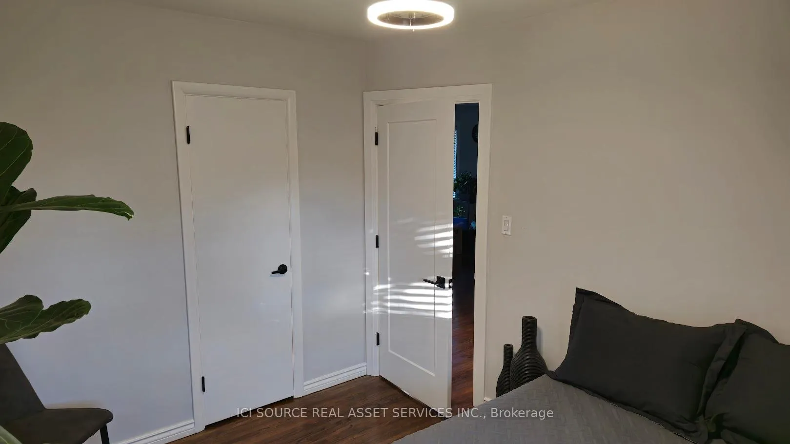 Photo 6 of 2521 Askin Avenue, Windsor — HOMEH