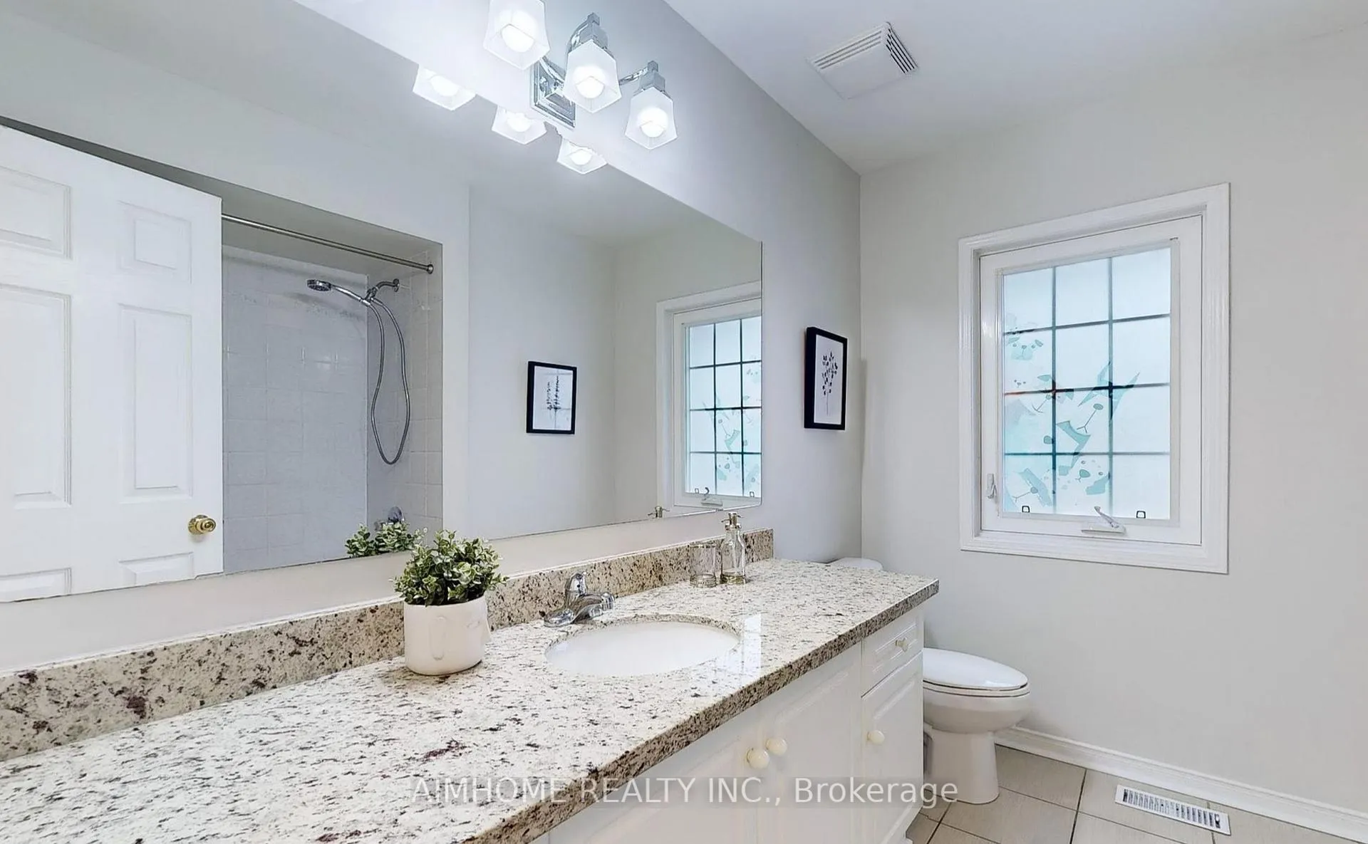 Photo 11 of 36 Meadowgrass Crescent, Markham, Legacy — HOMEH