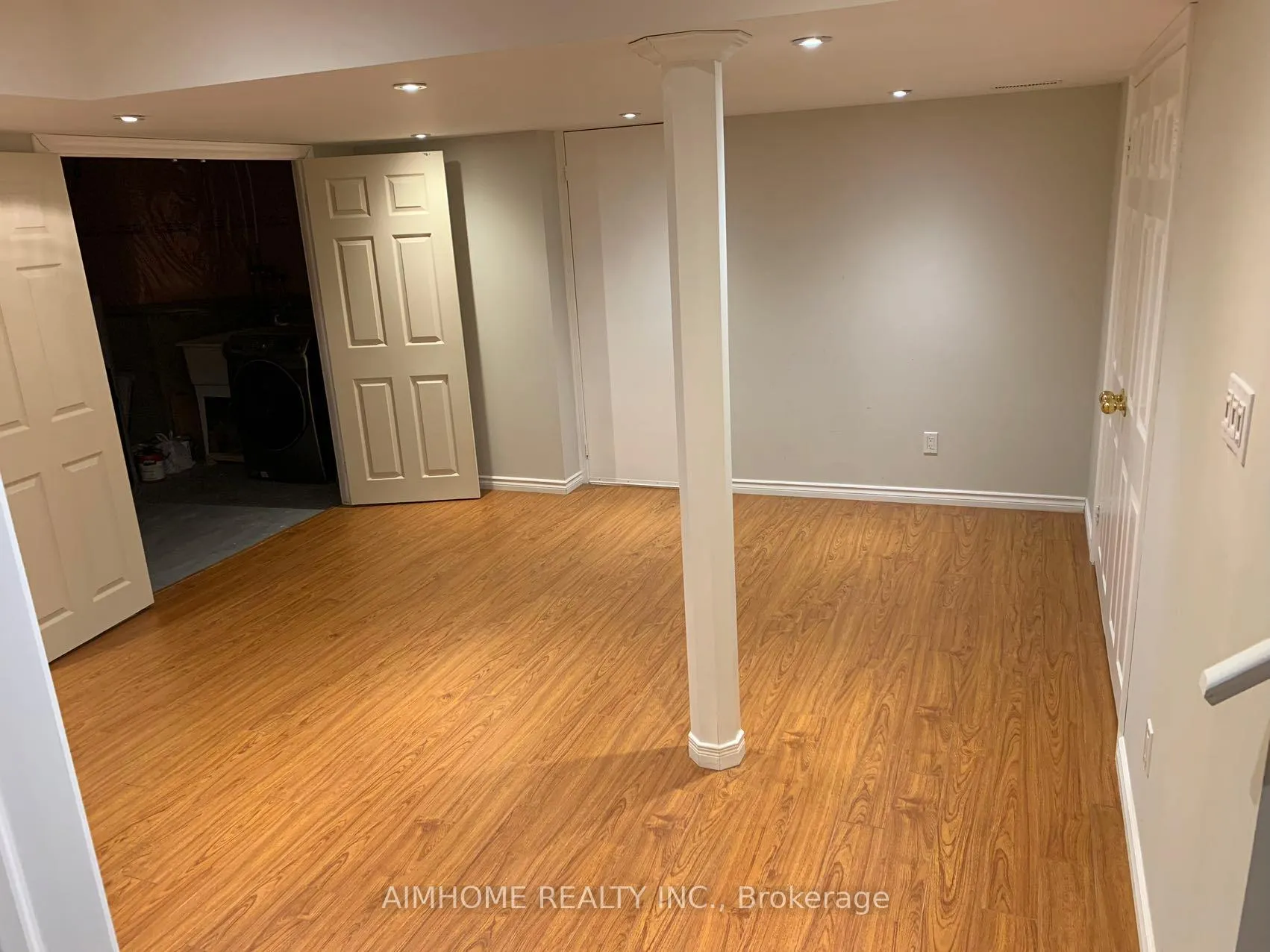 Photo 14 of 36 Meadowgrass Crescent, Markham, Legacy — HOMEH