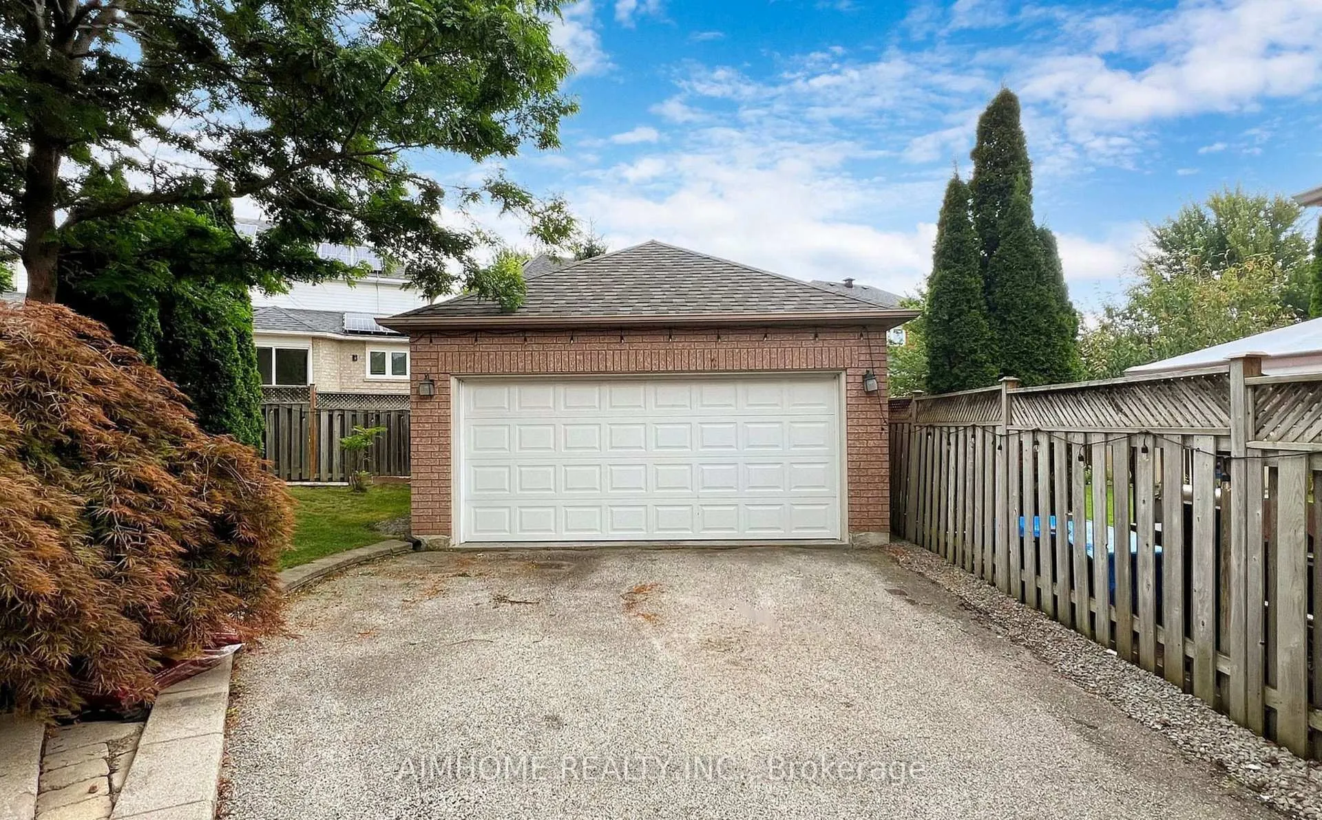 Photo 17 of 36 Meadowgrass Crescent, Markham, Legacy — HOMEH